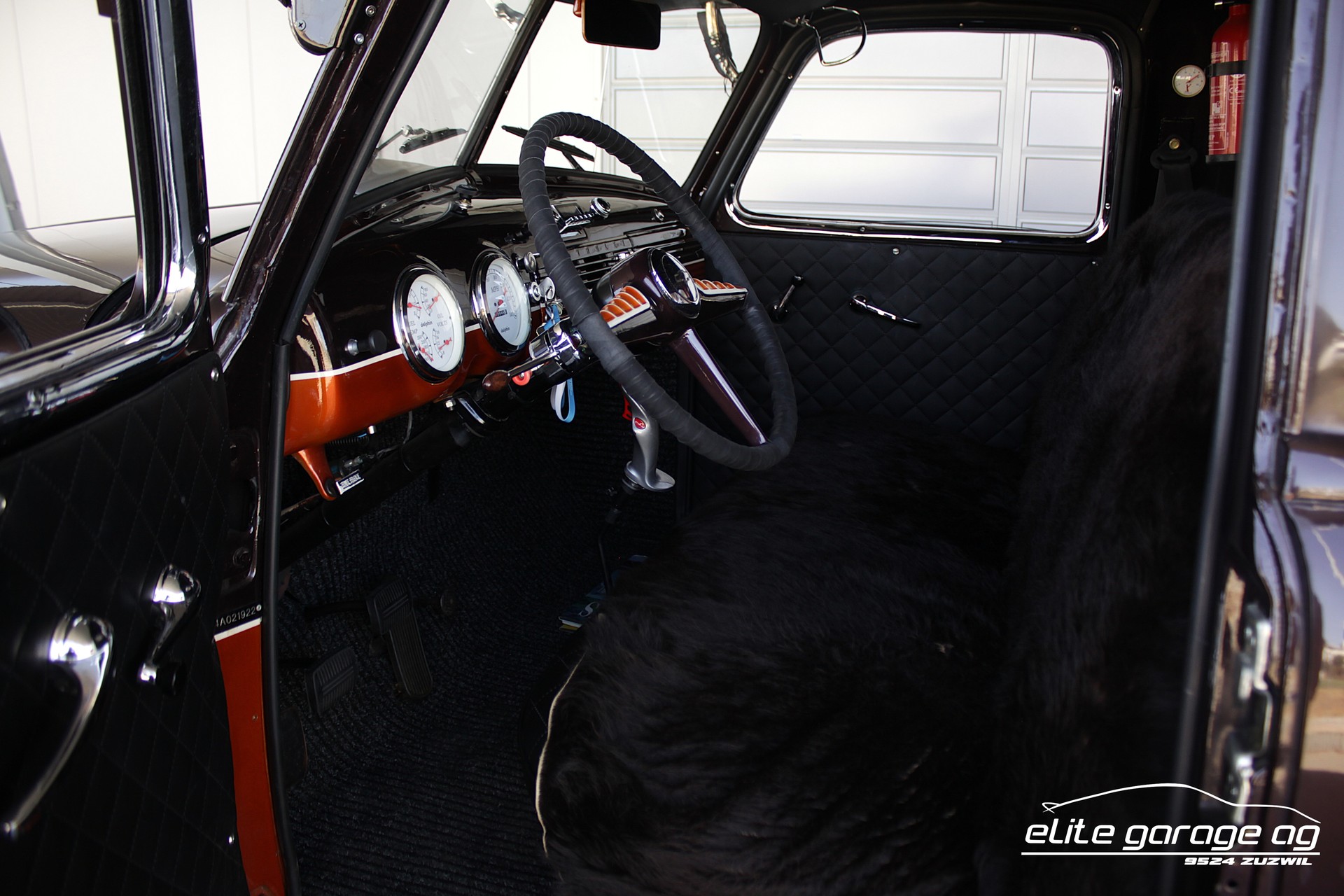 CHEVROLET Pick Up 3100 + Harley Davidson Flathead WL50 (VETERANENGEPRÜFT)-image-13