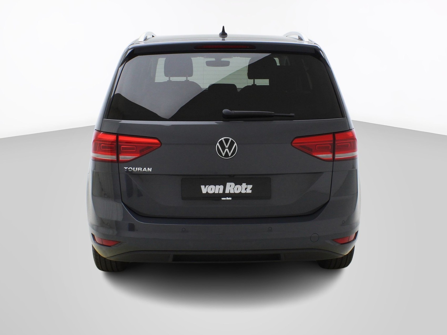 VW Touran 1.5 TSI DSG Highline-showroom-element-3