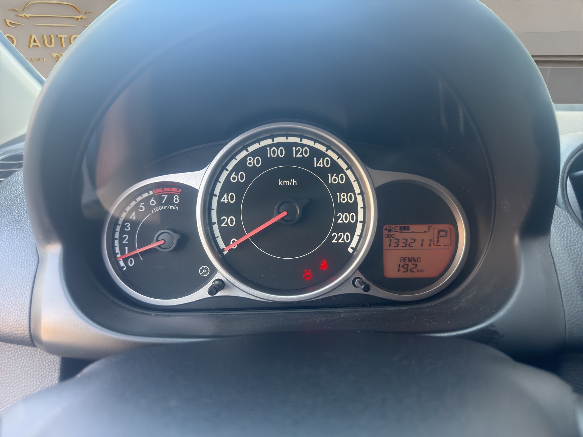 MAZDA 2 1.5i 16V Exclusive Automatic-image-8
