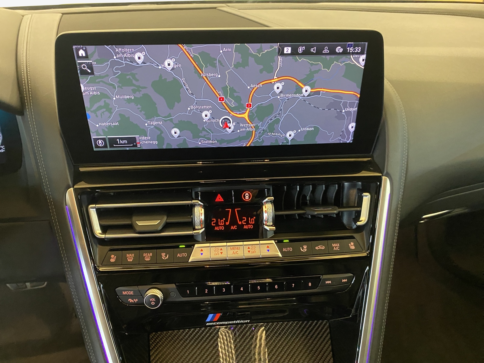 BMW M8 xDrive Steptronic M Competition-image-10