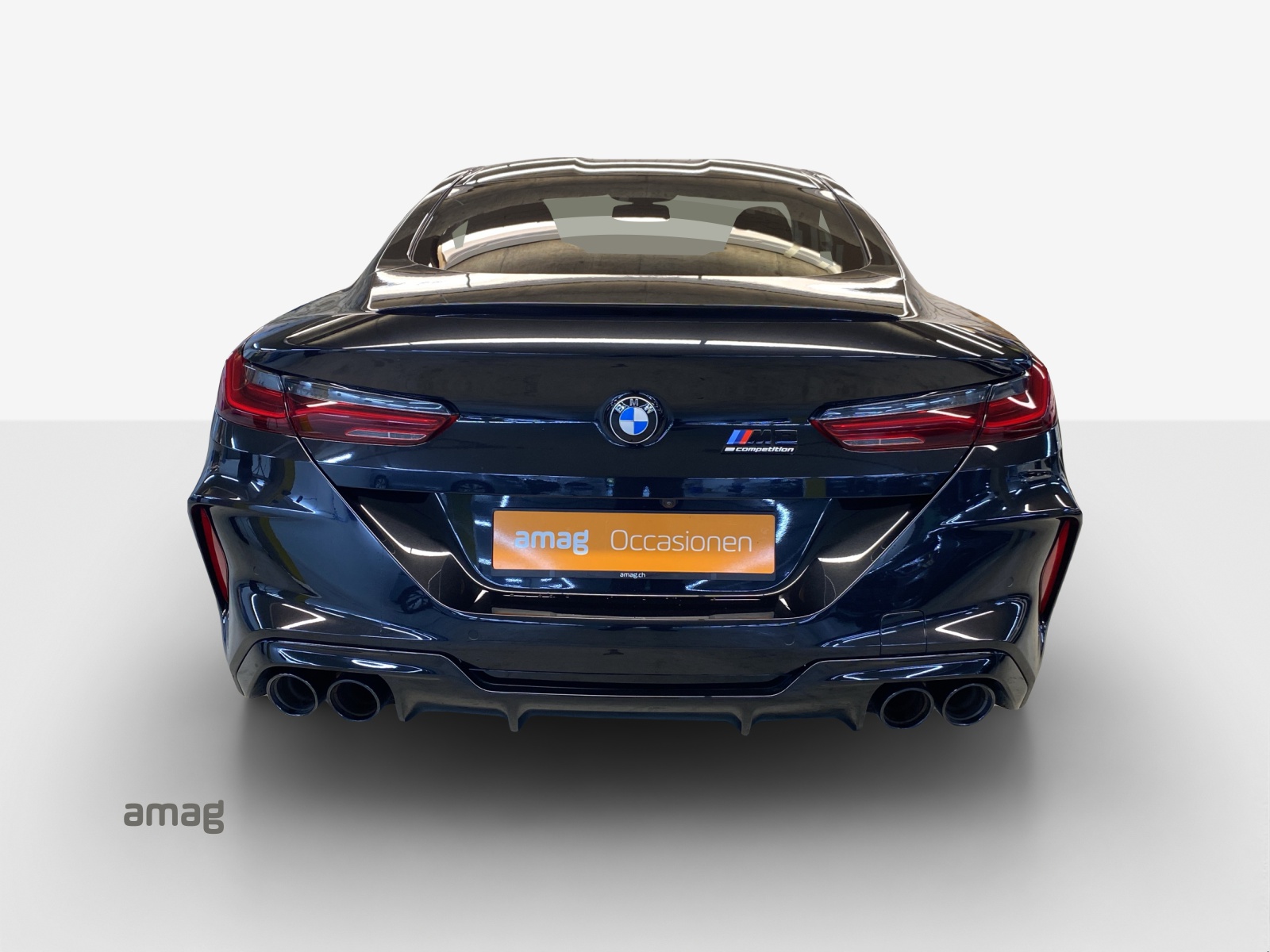 BMW M8 xDrive Steptronic M Competition-showroom-element-3