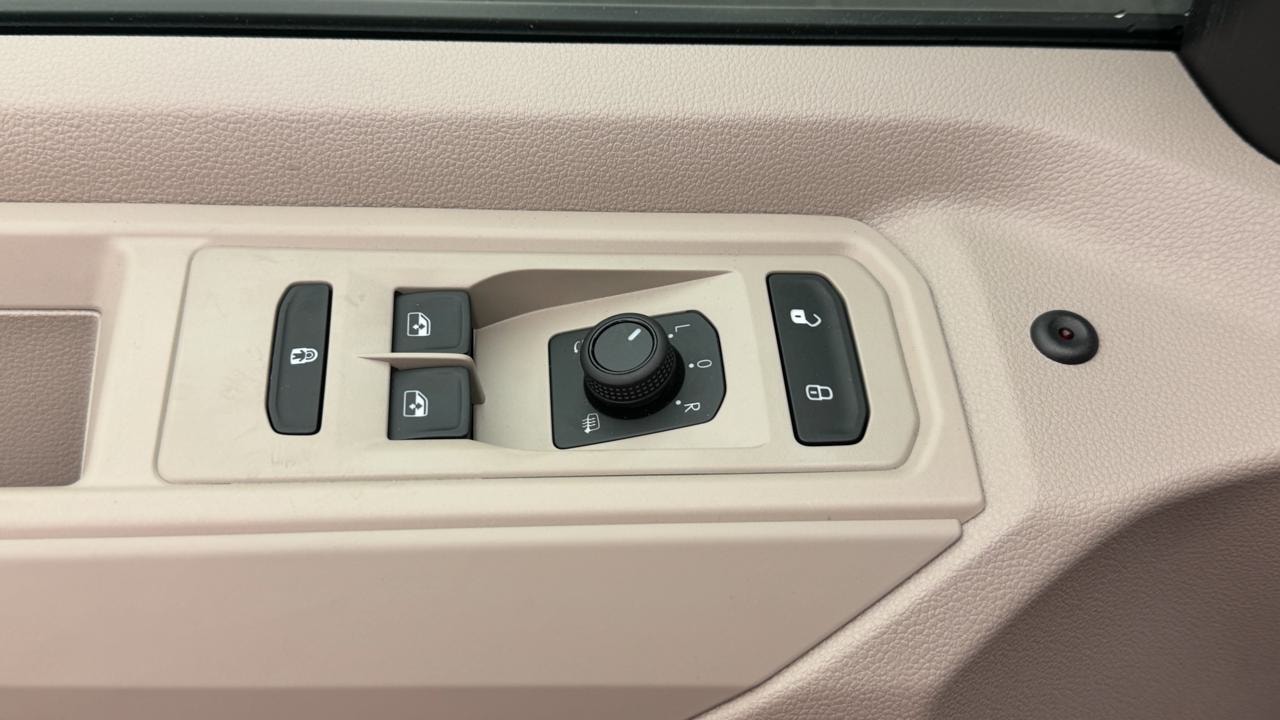 VW Multivan 1.5 eHybrid 4Motion DSG-image-8