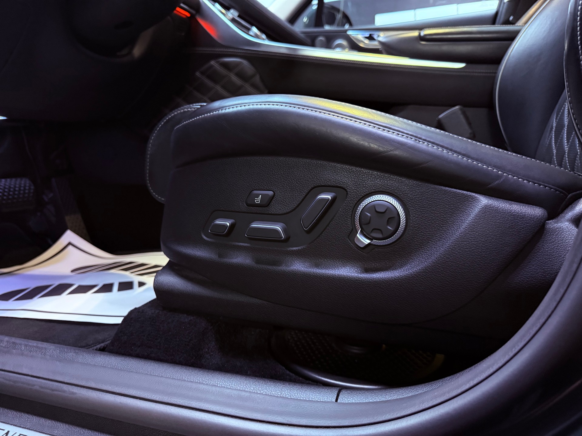 GENESIS GV80 2.5 TGDI Luxus AT8 AWD-image-21