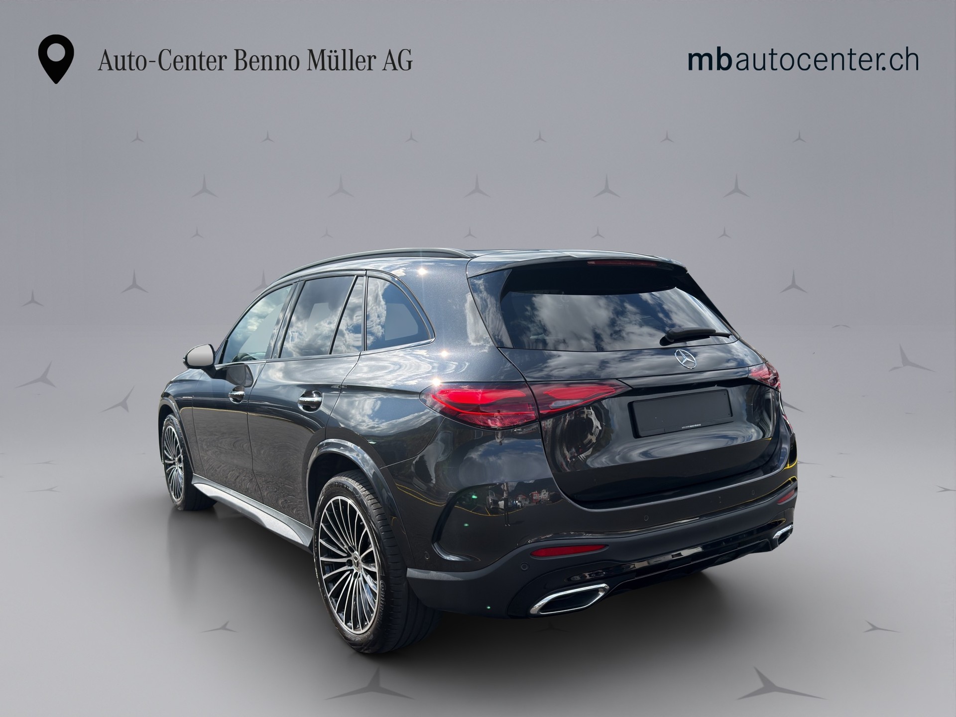 MERCEDES-BENZ GLC 220 d AMG Line 4matic-showroom-element-2
