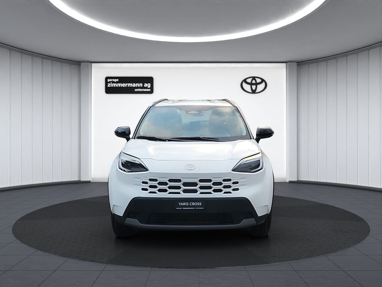 TOYOTA Yaris Cross 1.5 VVT-i HSD Comfort AWD-showroom-element-1