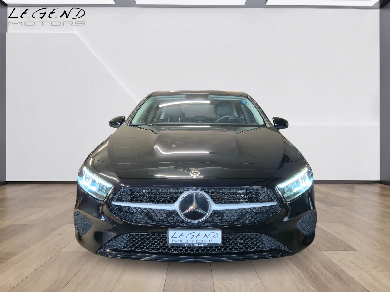 MERCEDES-BENZ A 180 7G-DCT LEASING à partir de CHF 320.-/mois-showroom-element-1