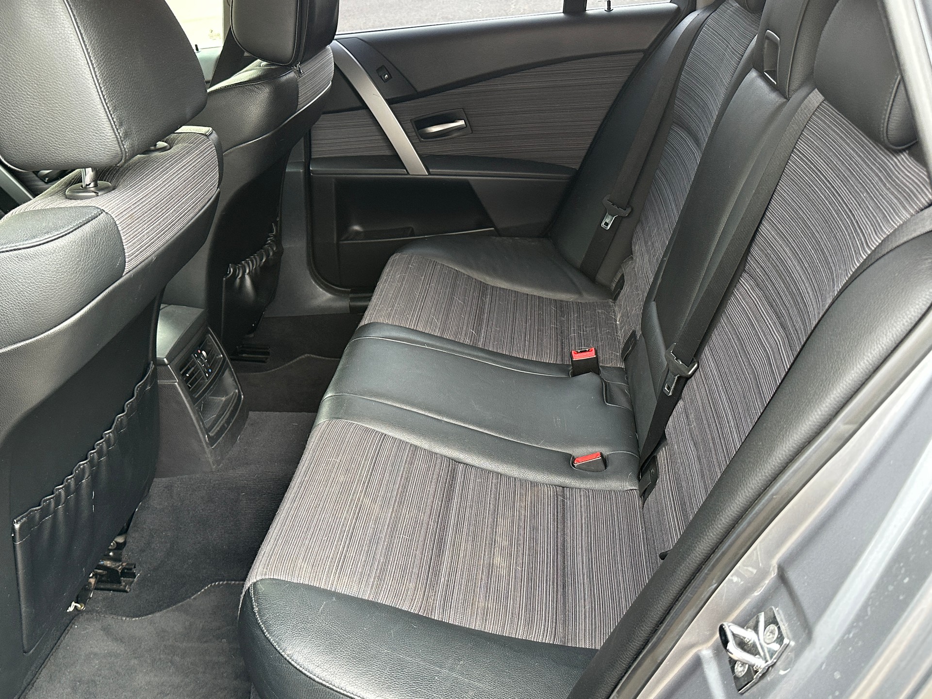 BMW 530d Touring-image-7
