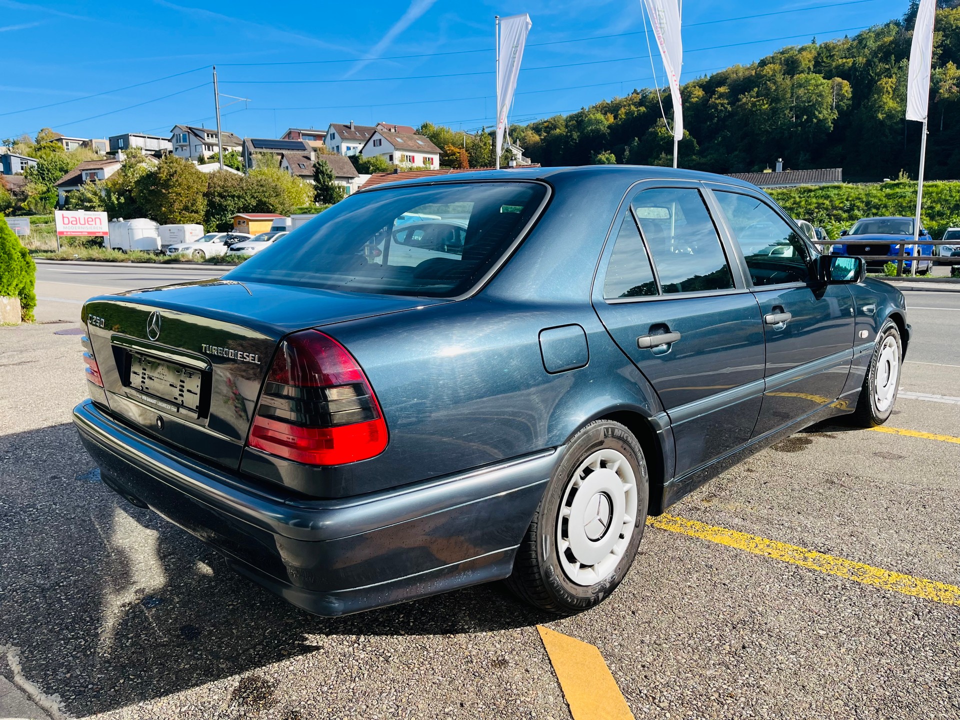 MERCEDES-BENZ C 250 TD Elégance-image-2