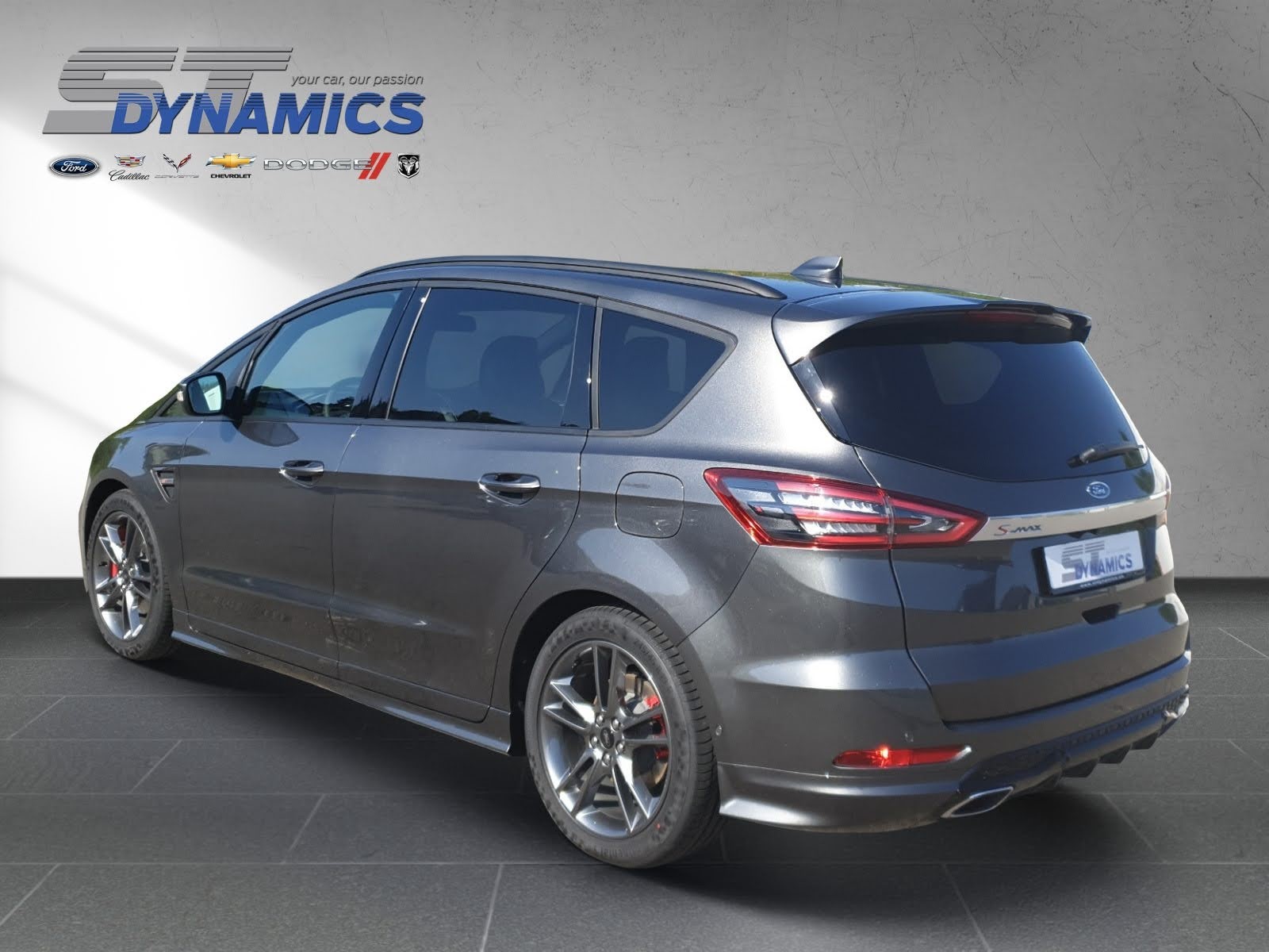 FORD S-Max 2.0 TDCi 190 ST-Line-showroom-element-3