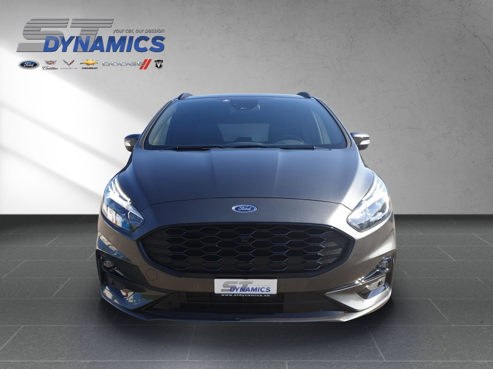 FORD S-Max 2.0 TDCi 190 ST-Line-showroom-element-1