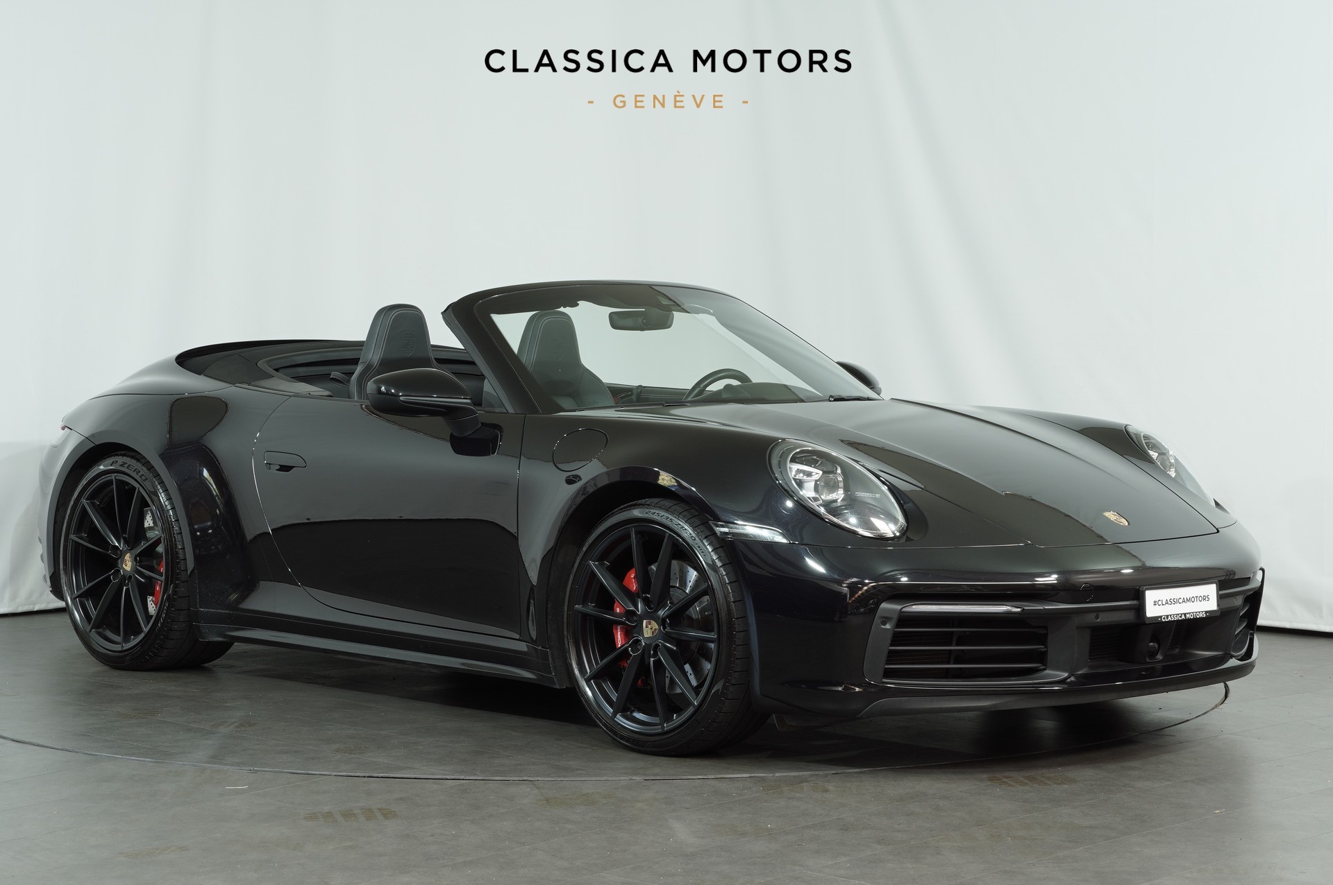 PORSCHE 911 Carrera 4S Cabriolet PDK-showroom-element-1