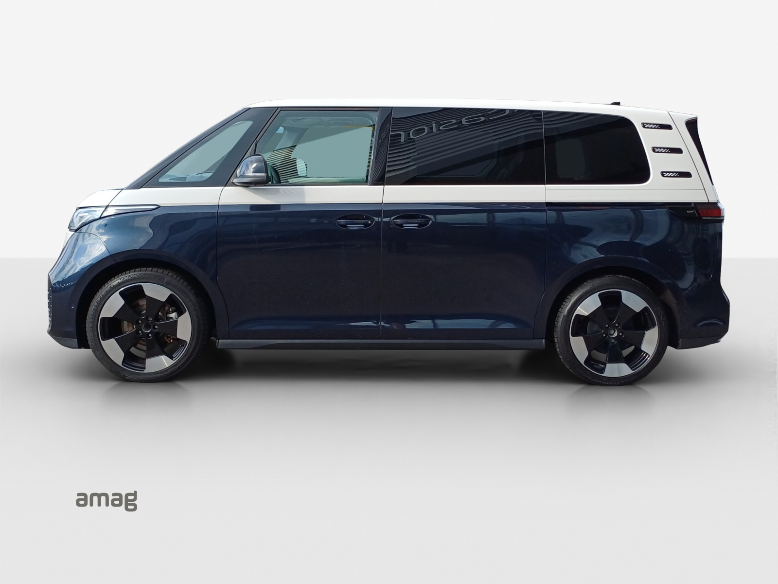 VW ID.Buzz NWB Pro-showroom-element-1