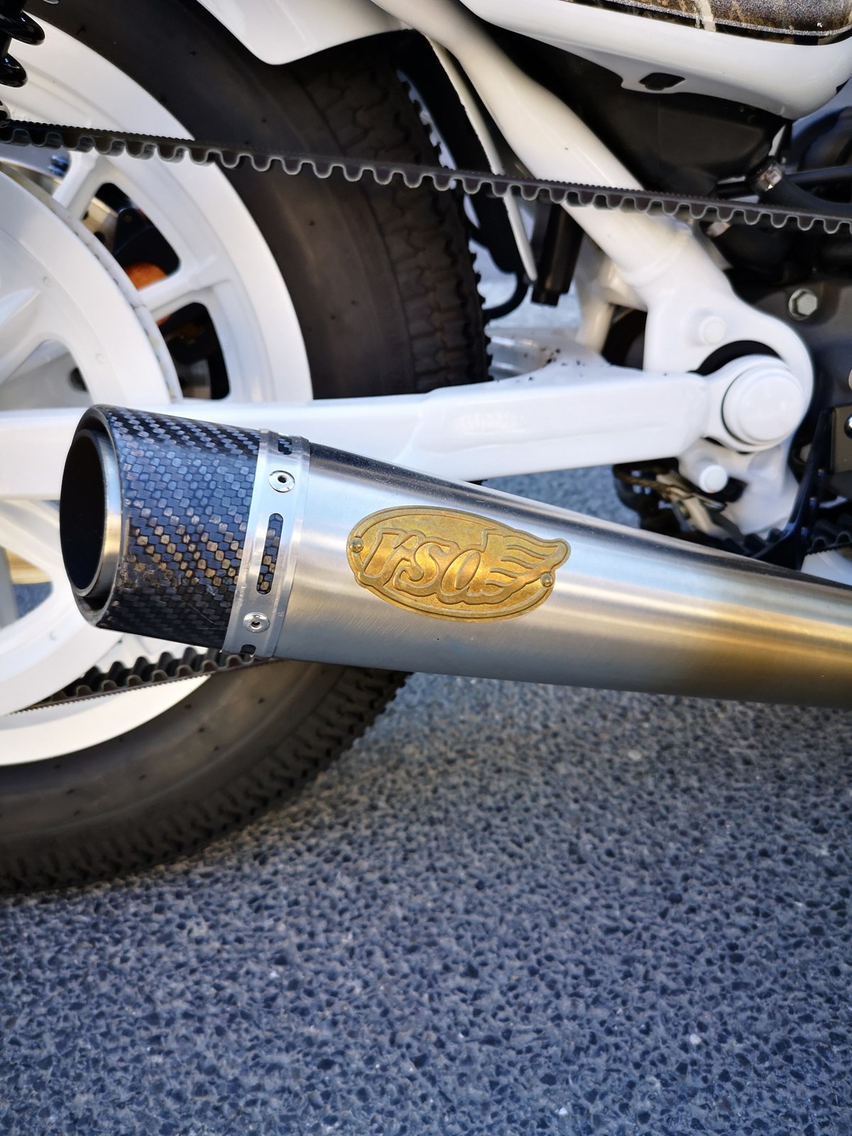 HARLEY-DAVIDSON-image-4