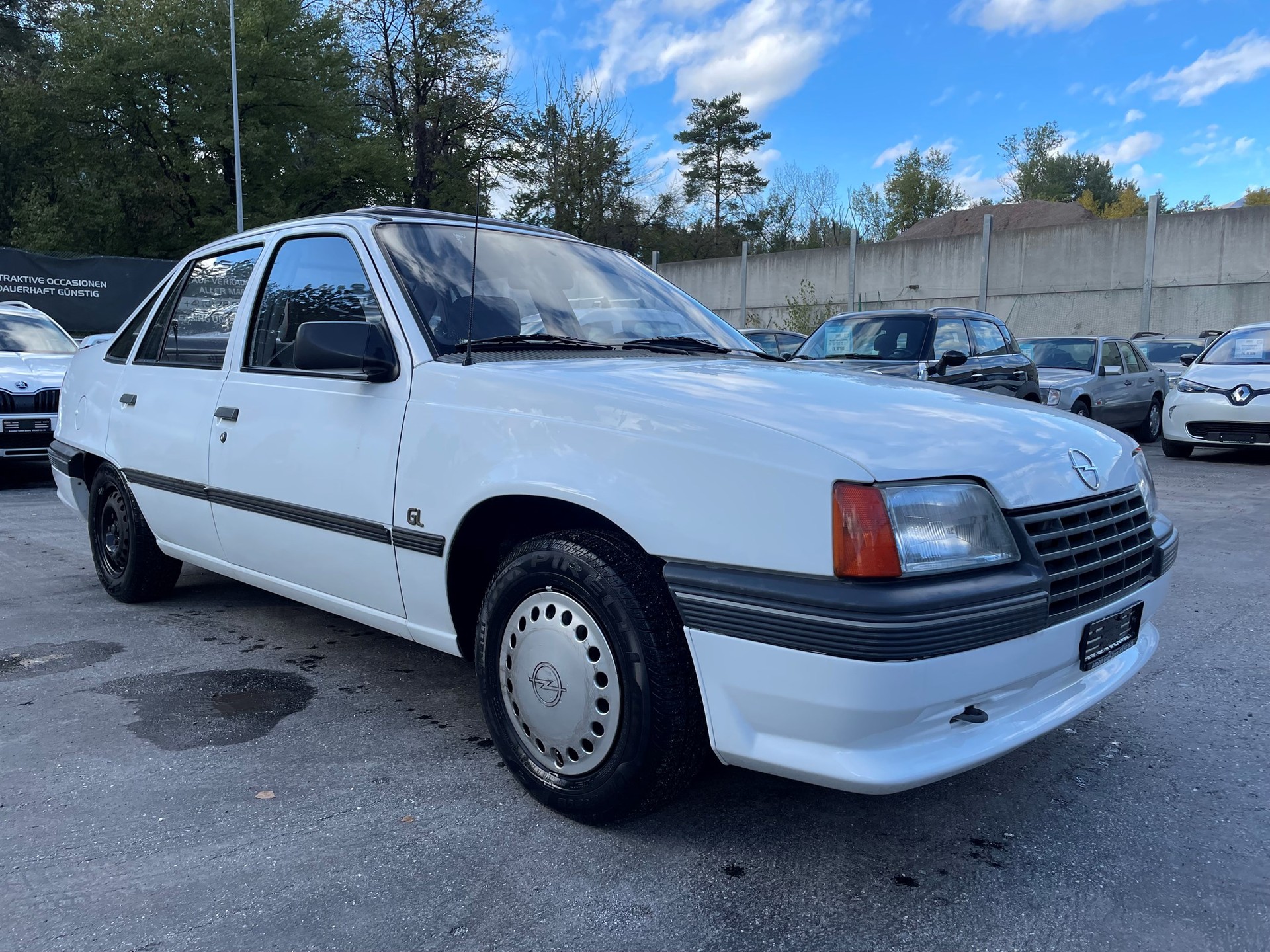 OPEL Kadett 1600i Club-image-1