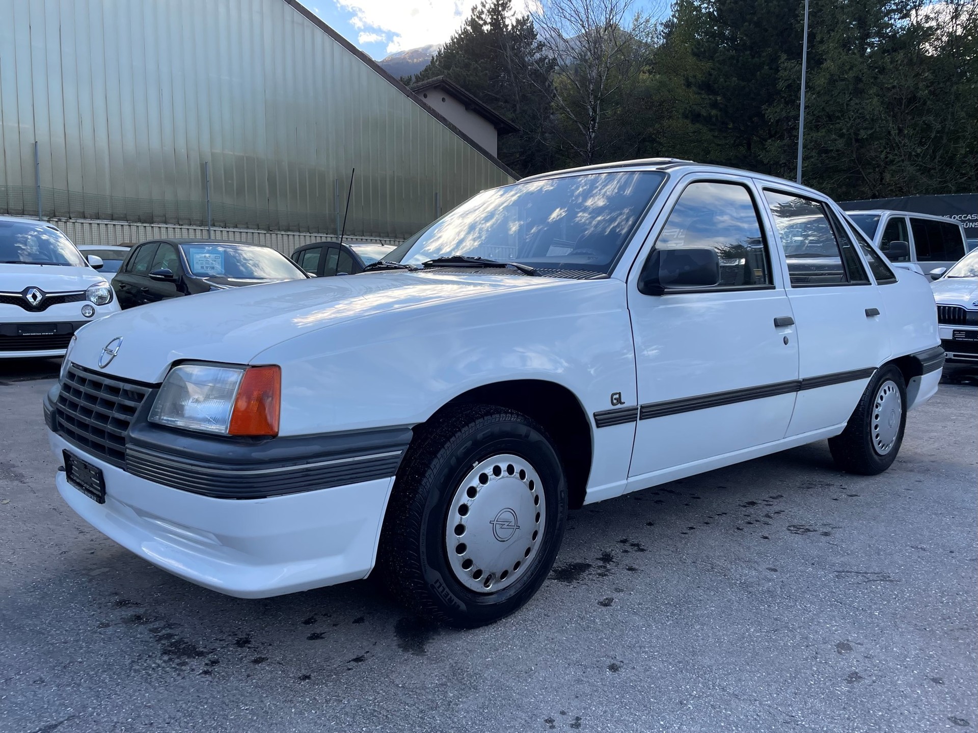 OPEL Kadett 1600i Club-image-7