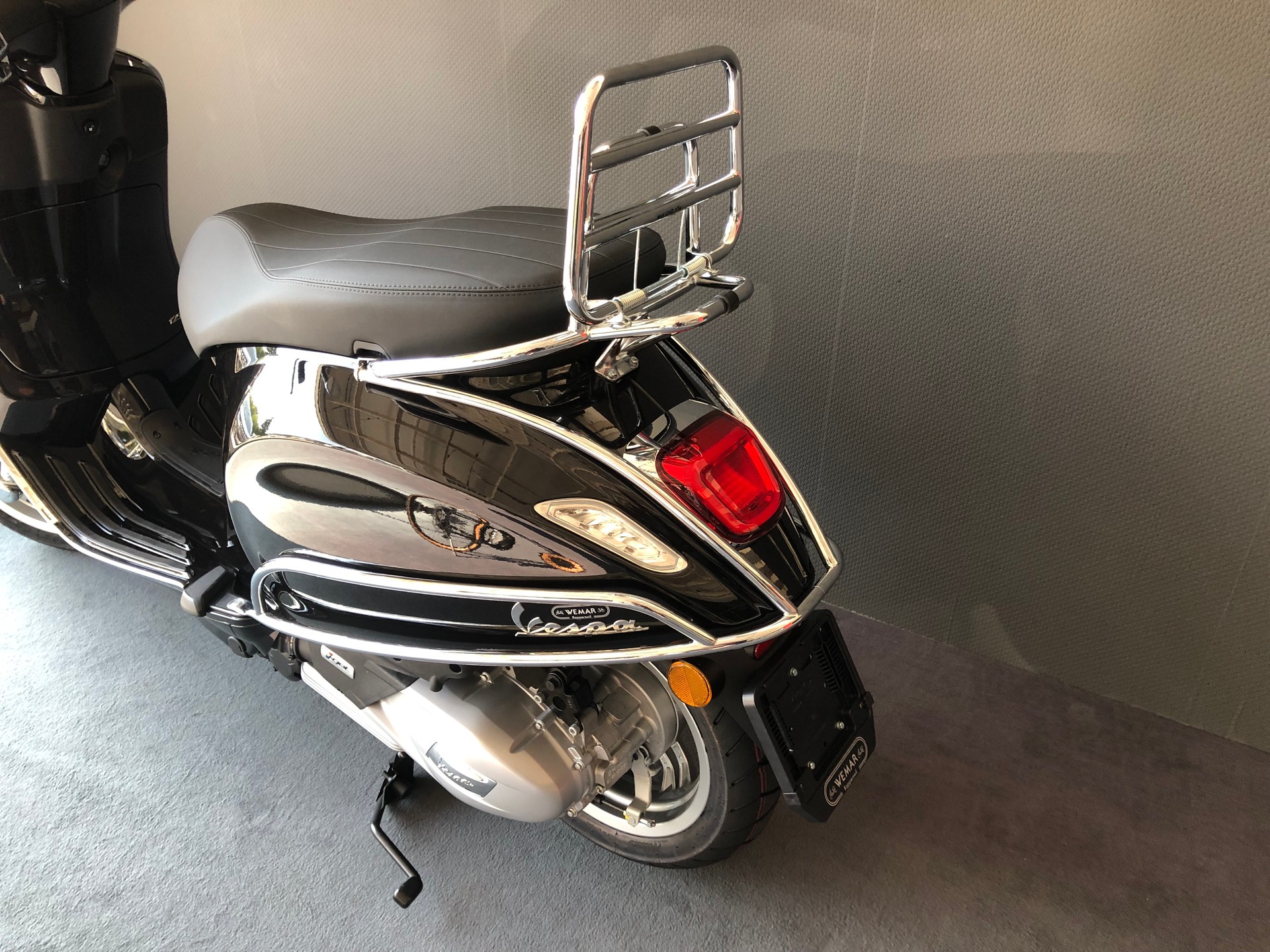 PIAGGIO Vespa 125 Primavera ABS-image-4