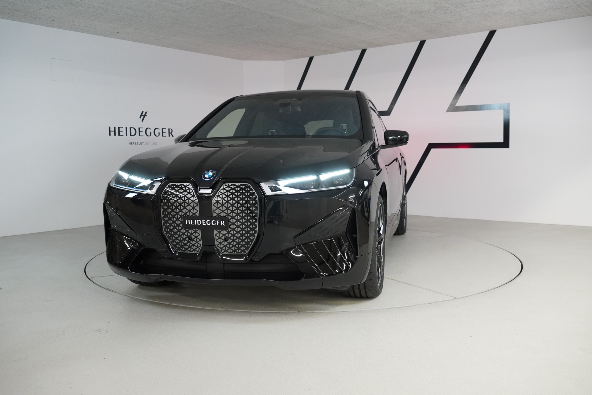 BMW iX xDrive50