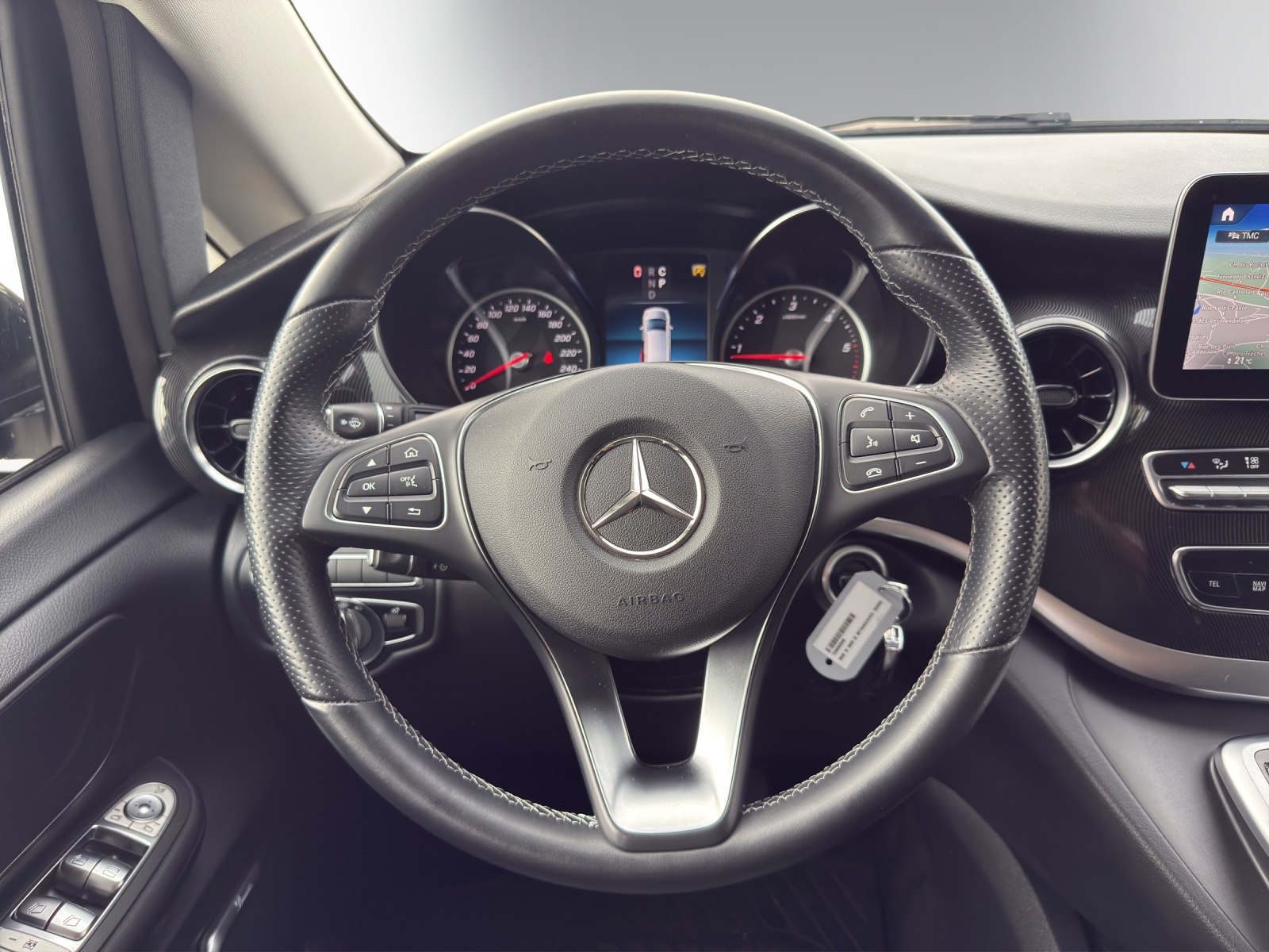MERCEDES-BENZ V 300 d K-image-11