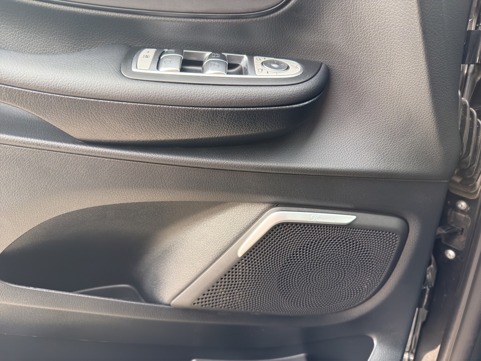 MERCEDES-BENZ V 300 d K-image-13