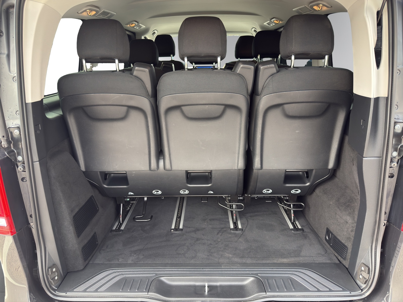MERCEDES-BENZ V 300 d K-image-9