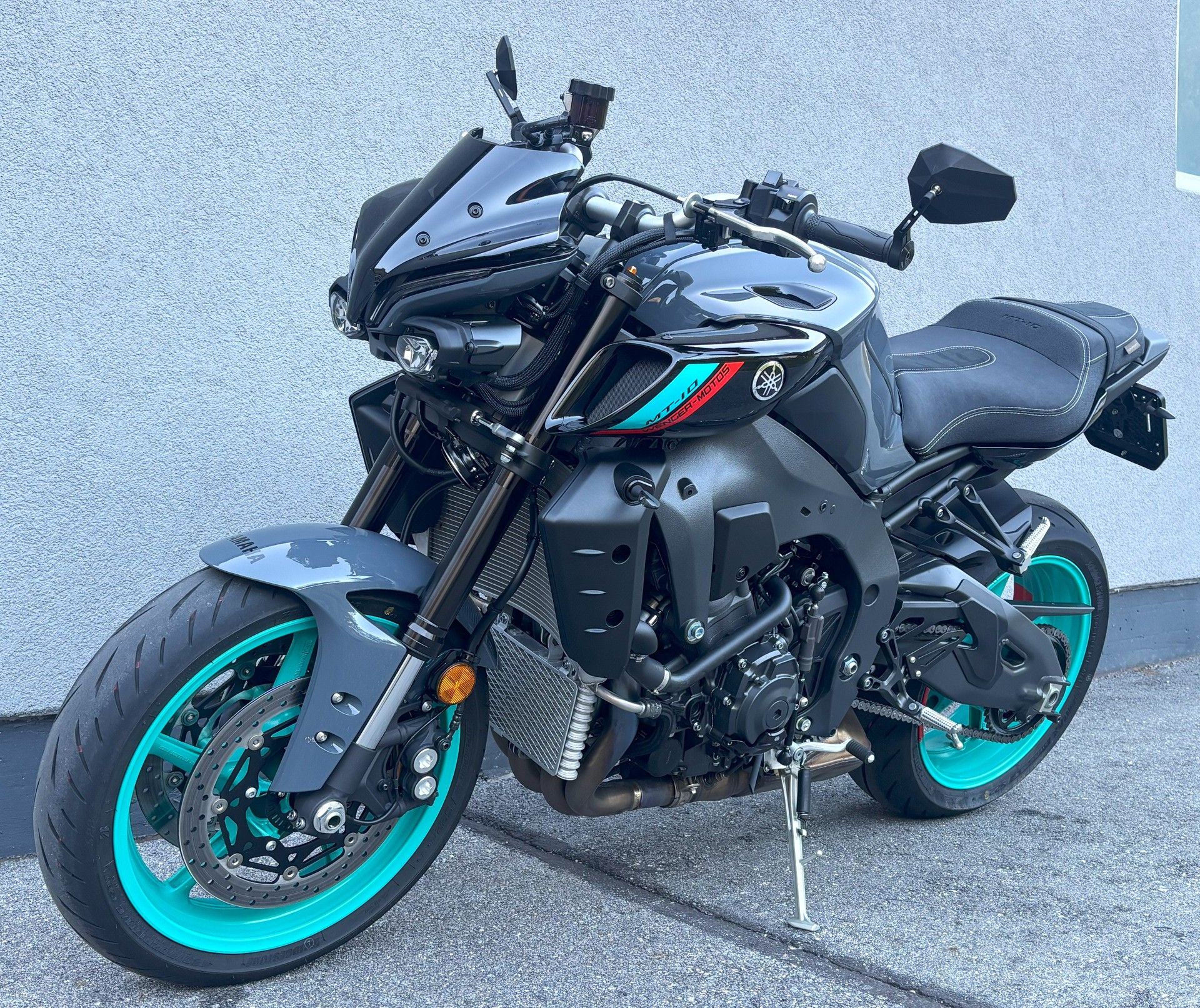YAMAHA MT-10 ABS-image-2