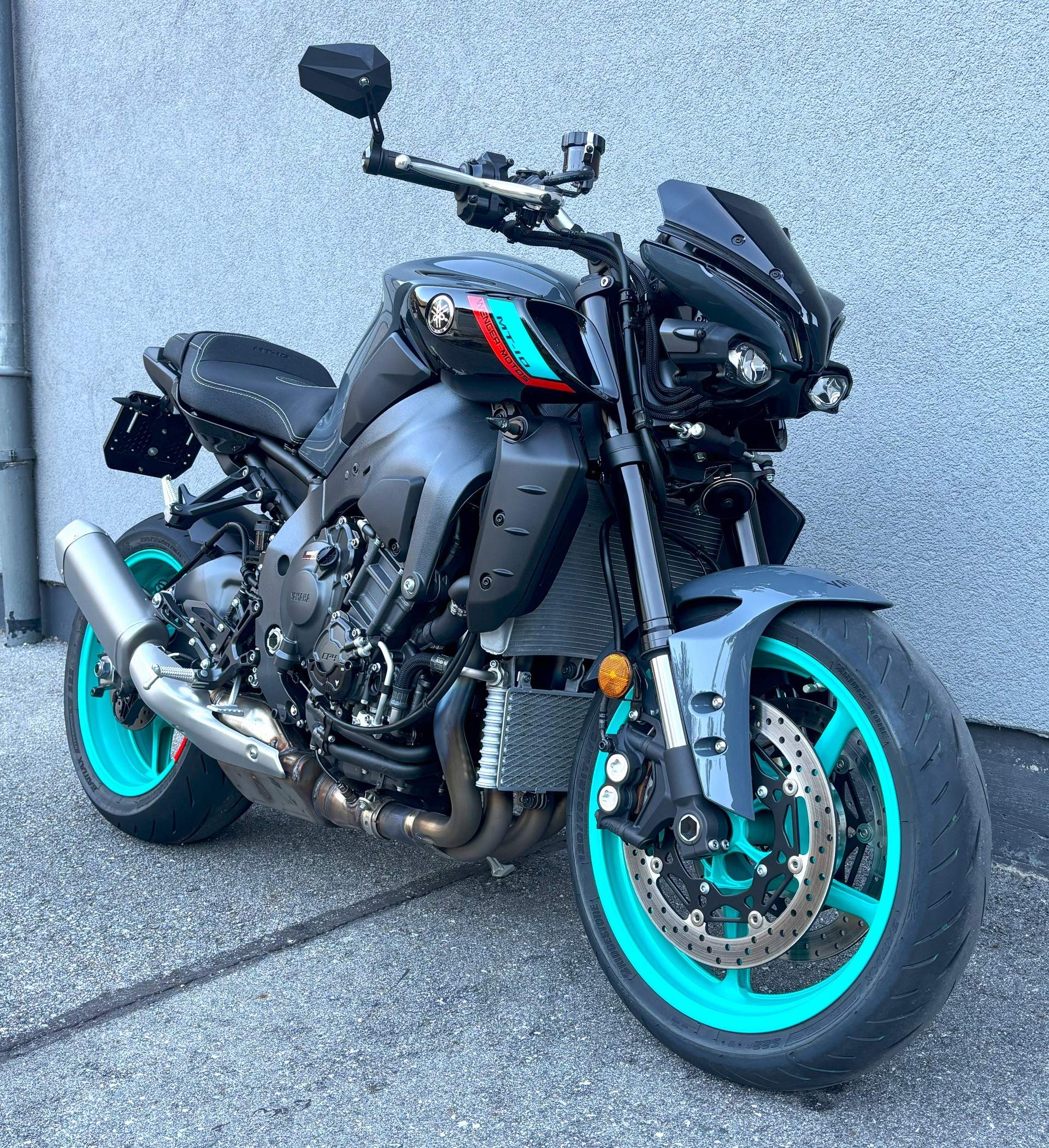 YAMAHA MT-10 ABS-image-1