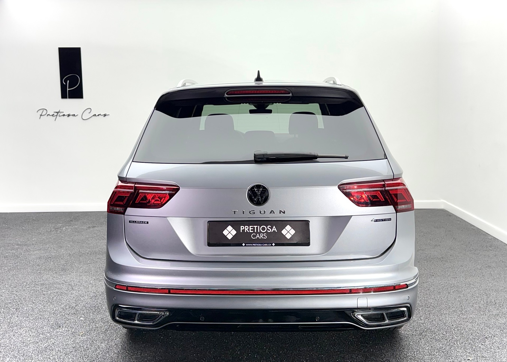 VW Tiguan Allspace 2.0 TDI SCR R-Line 4Motion DSG-image-5