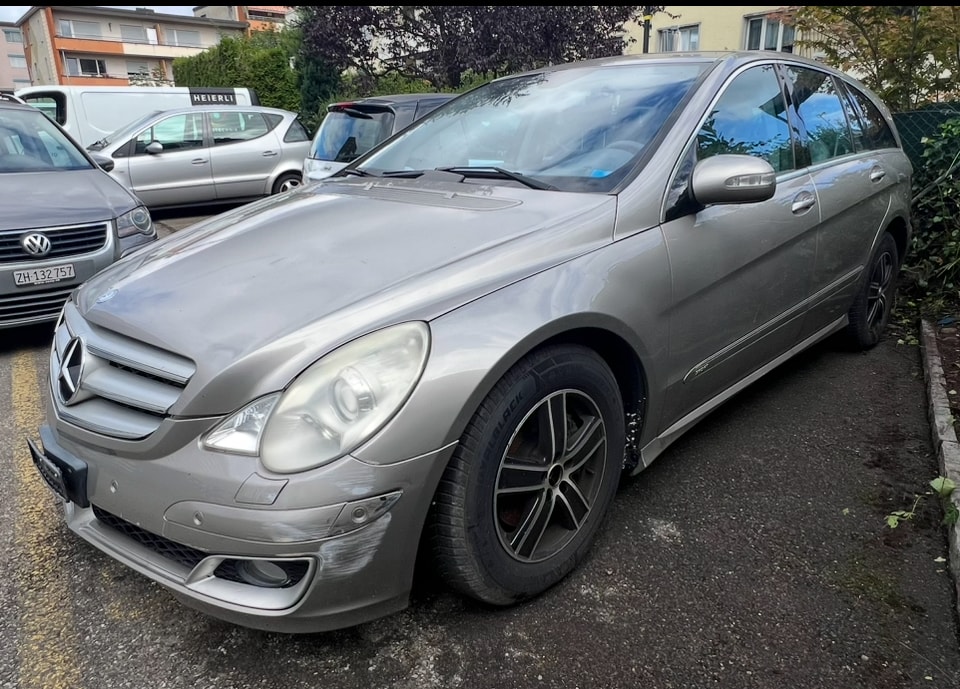 MERCEDES-BENZ R 350 L 7G-Tronic-showroom-element-2