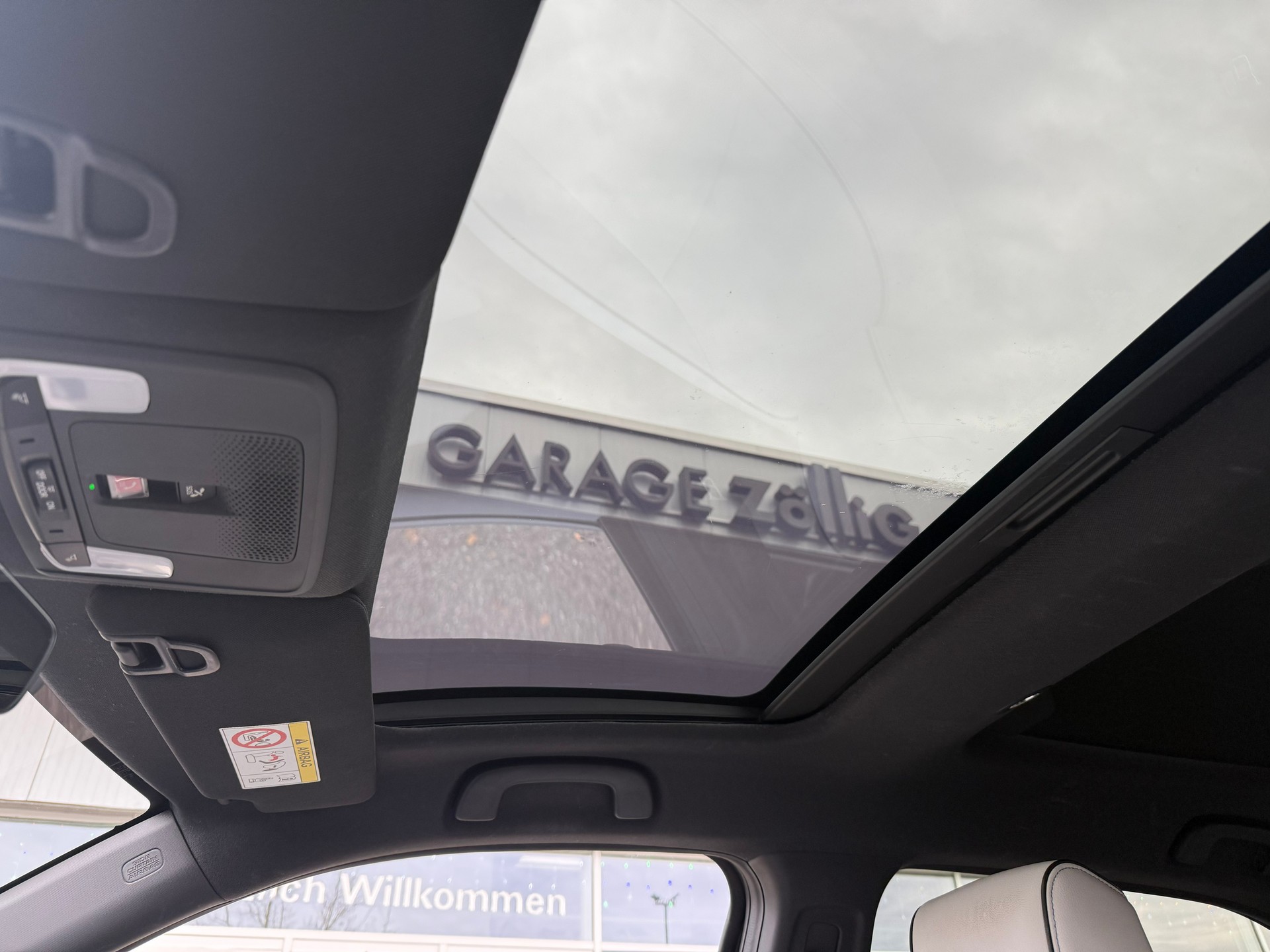 HONDA e:Ny1 Advance Garantie bis 30.05.2029 und Gratis Service bis 29.05.2029-image-21