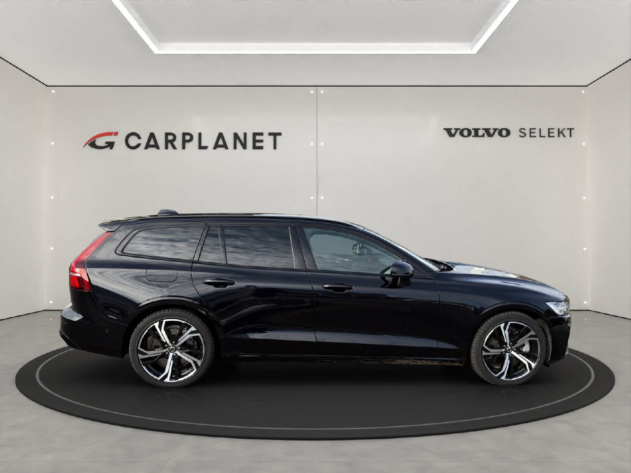 VOLVO V60 2.0 T6 TE Plus Dark eAWD .-showroom-element-2