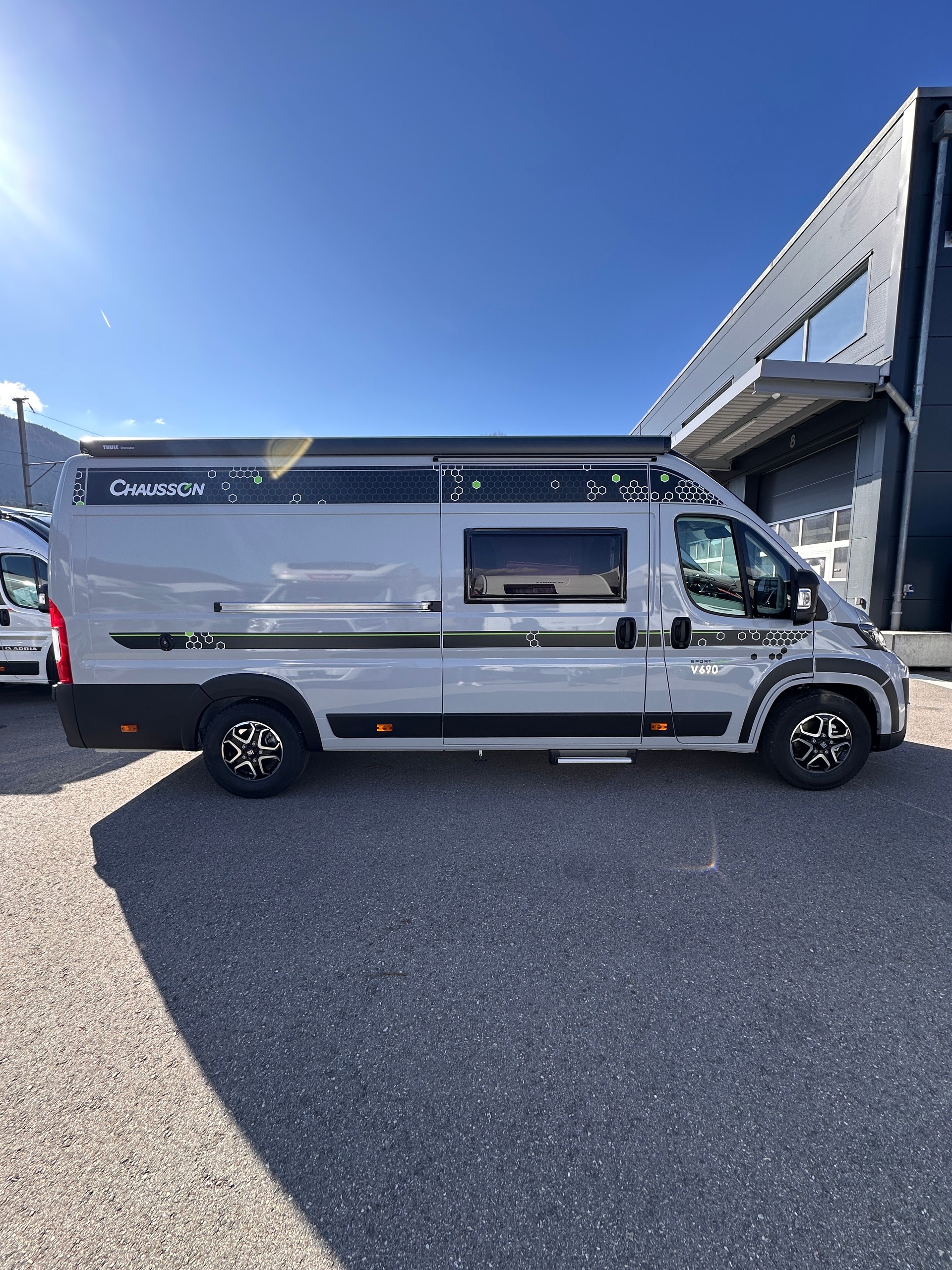 CHAUSSON V690 Sport Line-showroom-element-2