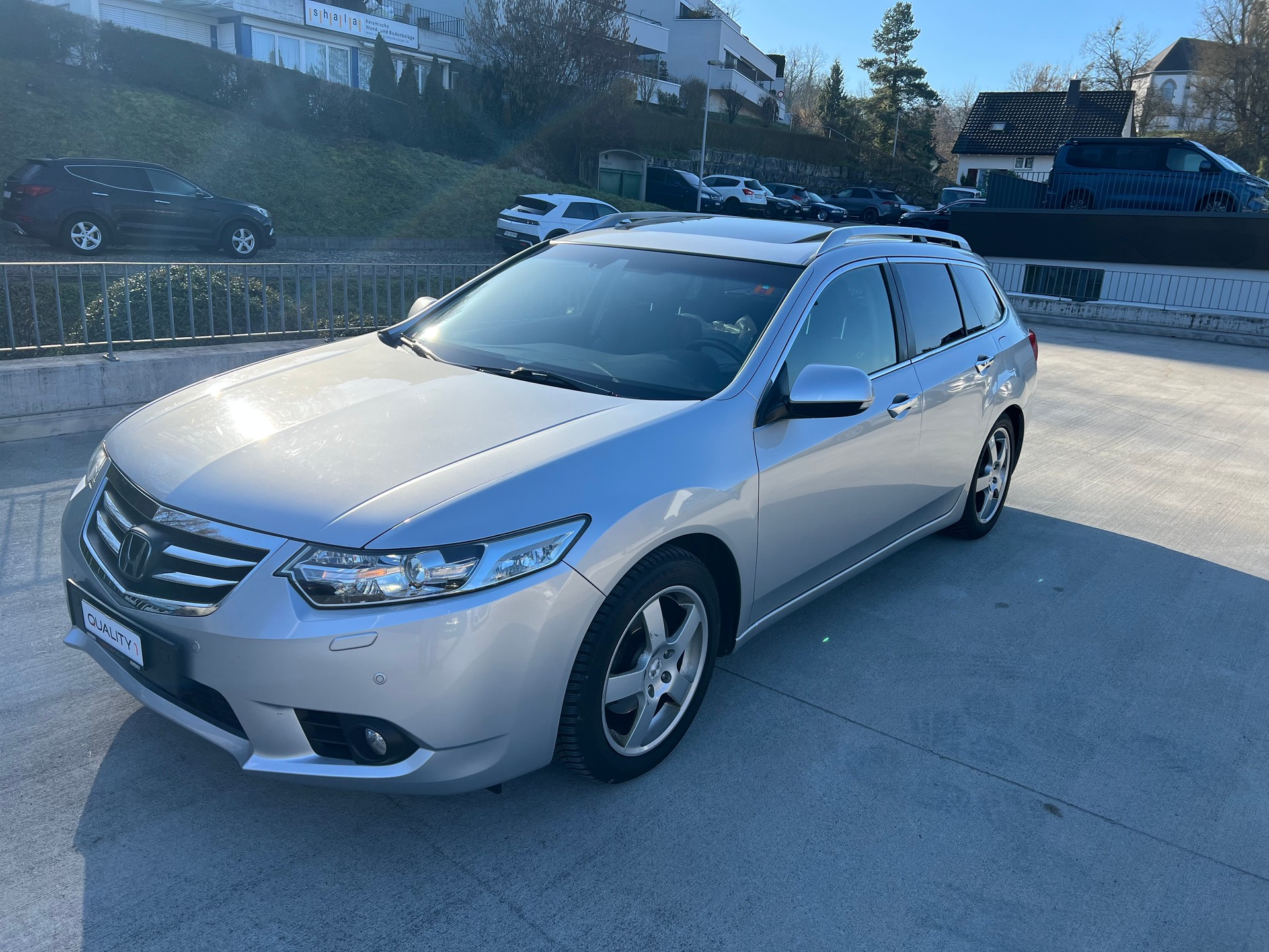 HONDA Accord Tourer 2.2 i-CTDi Executive Automatic-showroom-element-1