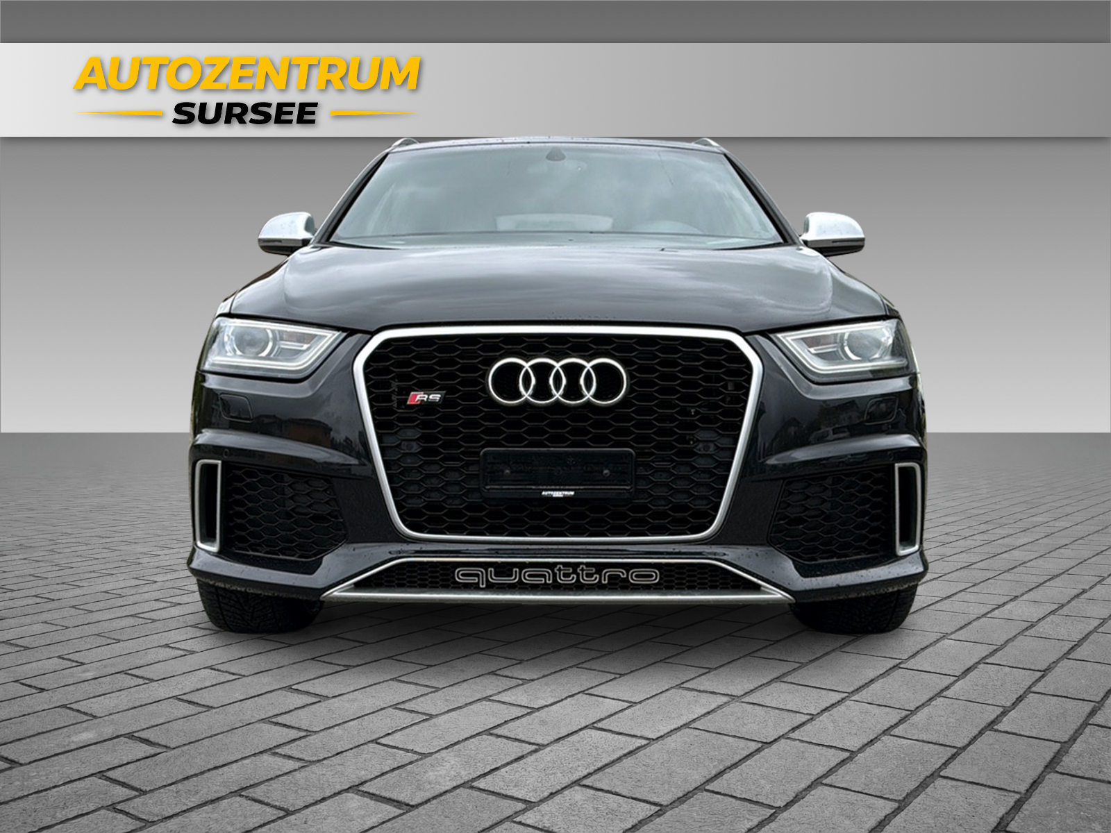 AUDI RS Q3 2.5 TFSI quattro S-Tronic-image-9