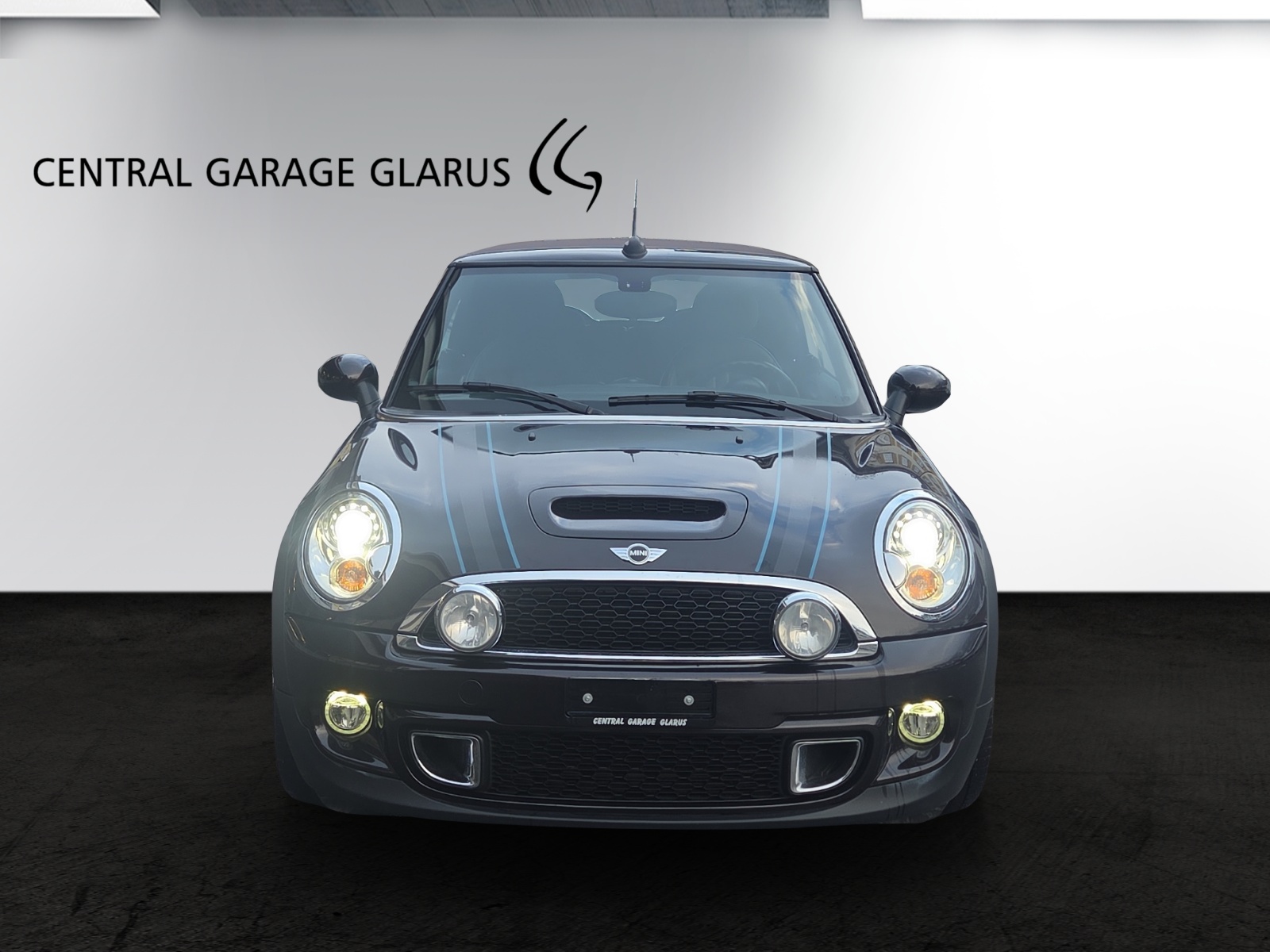 MINI Cooper S Cabriolet Steptronic-showroom-element-1