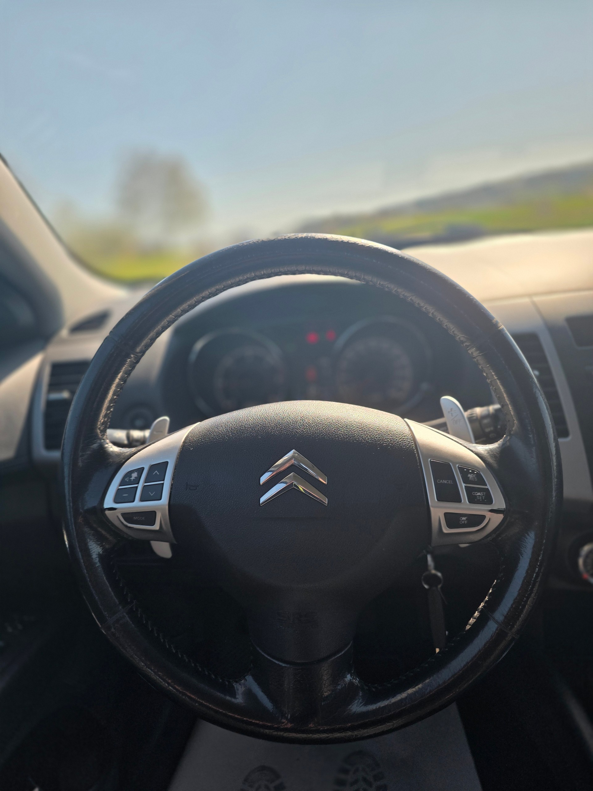 CITROEN C-Crosser 2.2 HDi VTR DCS6-image-13