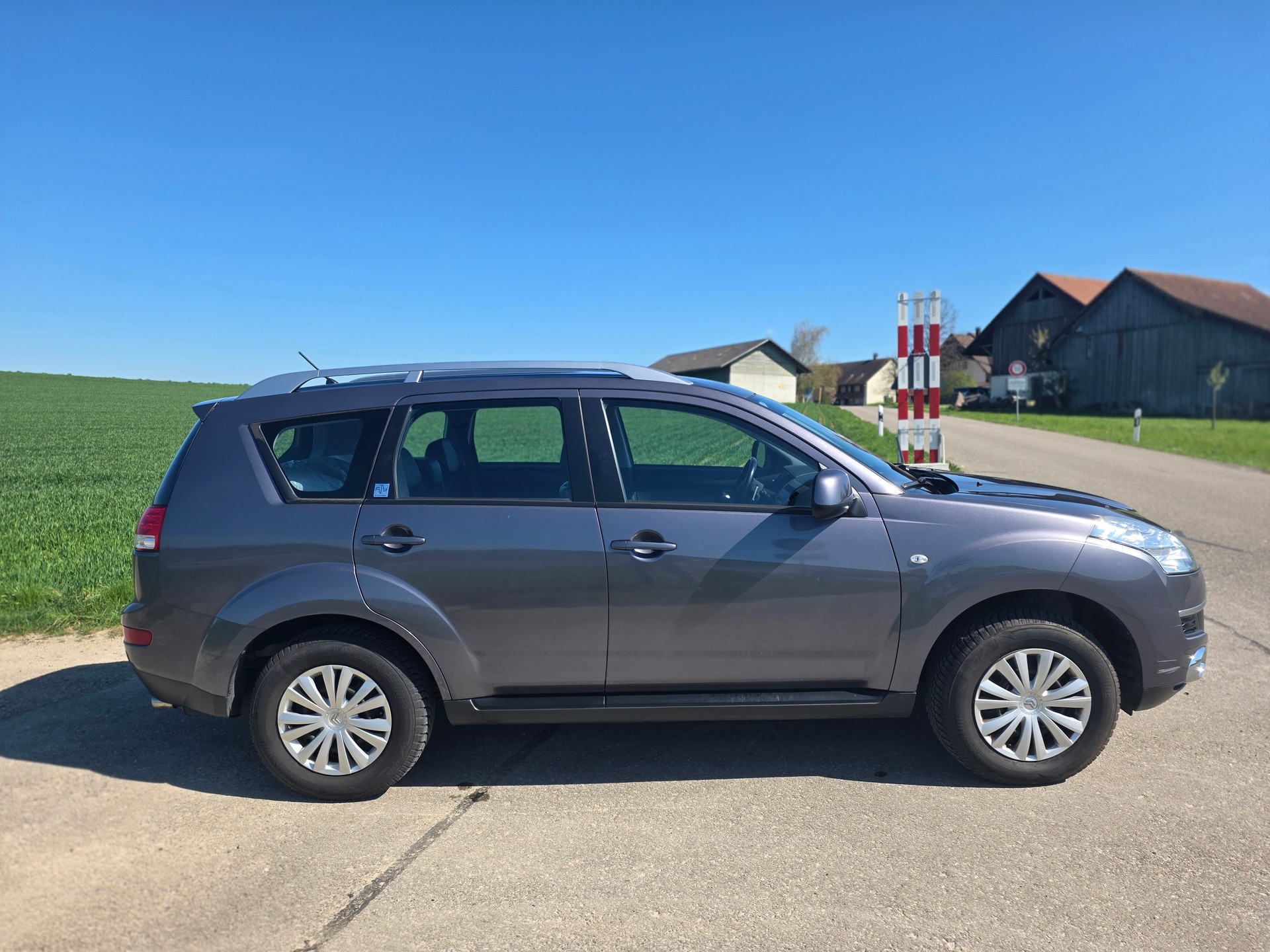 CITROEN C-Crosser 2.2 HDi VTR DCS6-image-2