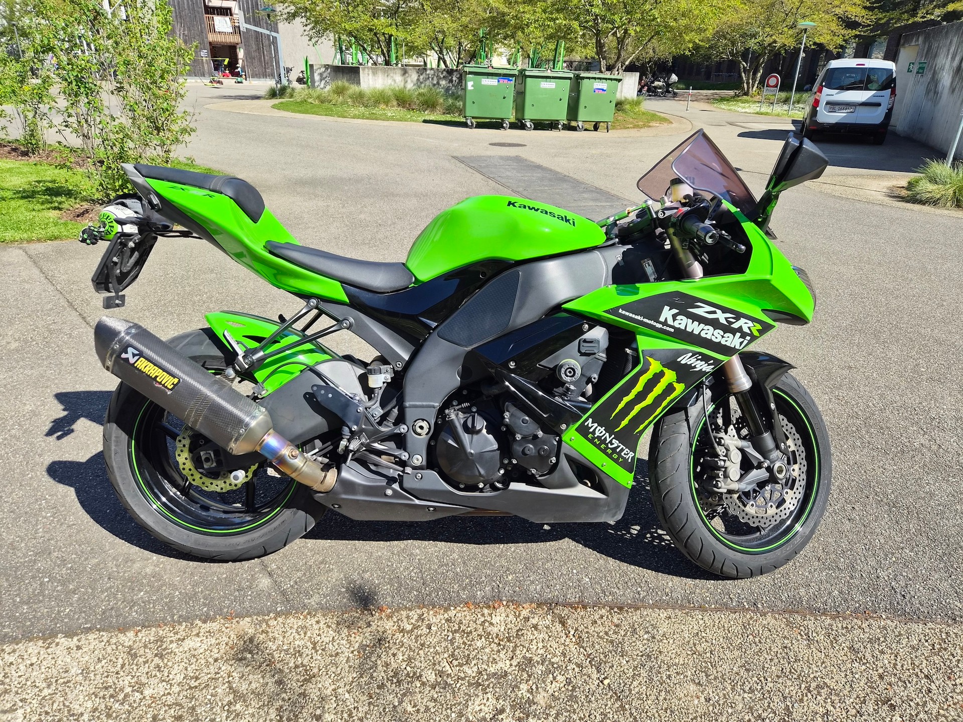 KAWASAKI Ninja ZX-10R-image-0