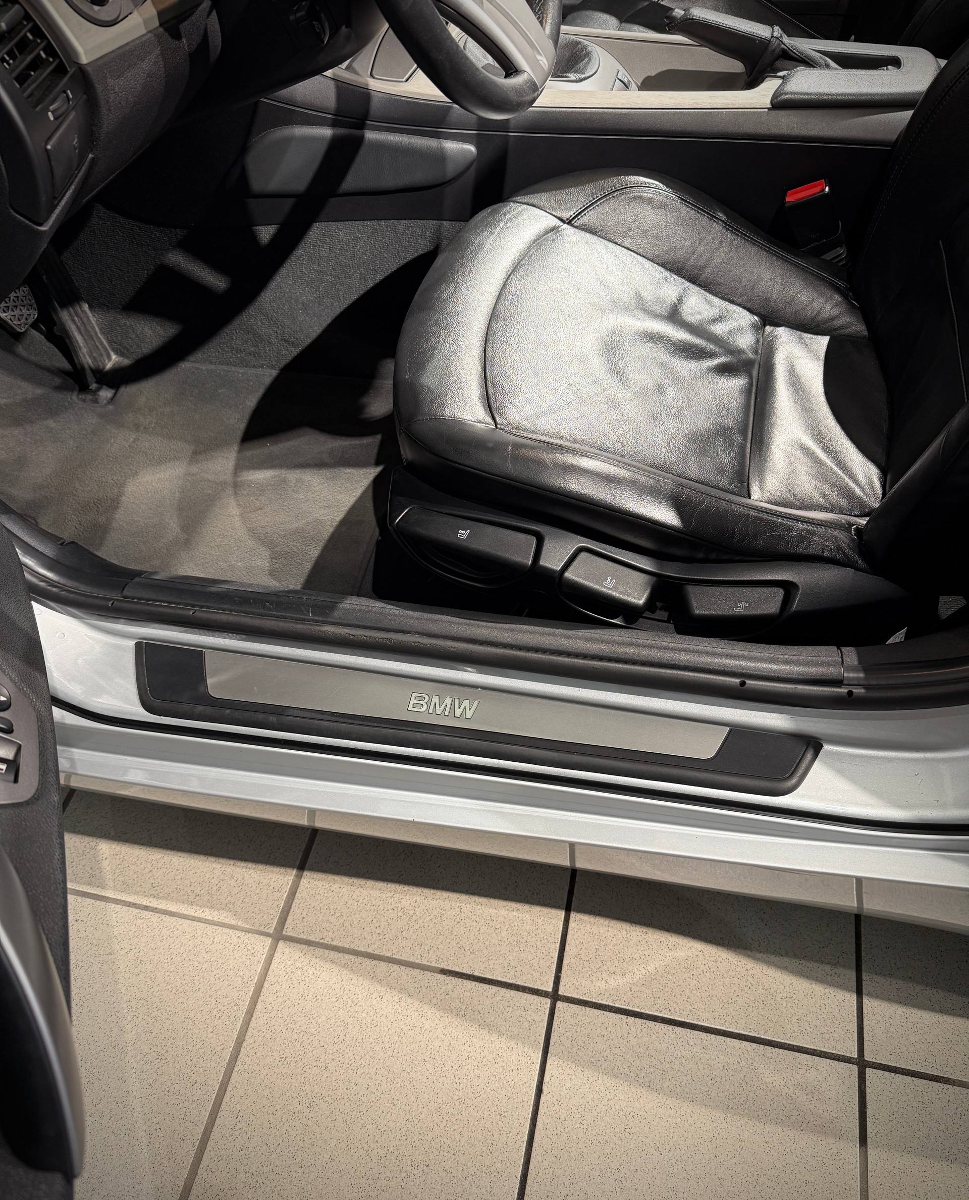 BMW Z4 2.2i Roadster-image-26