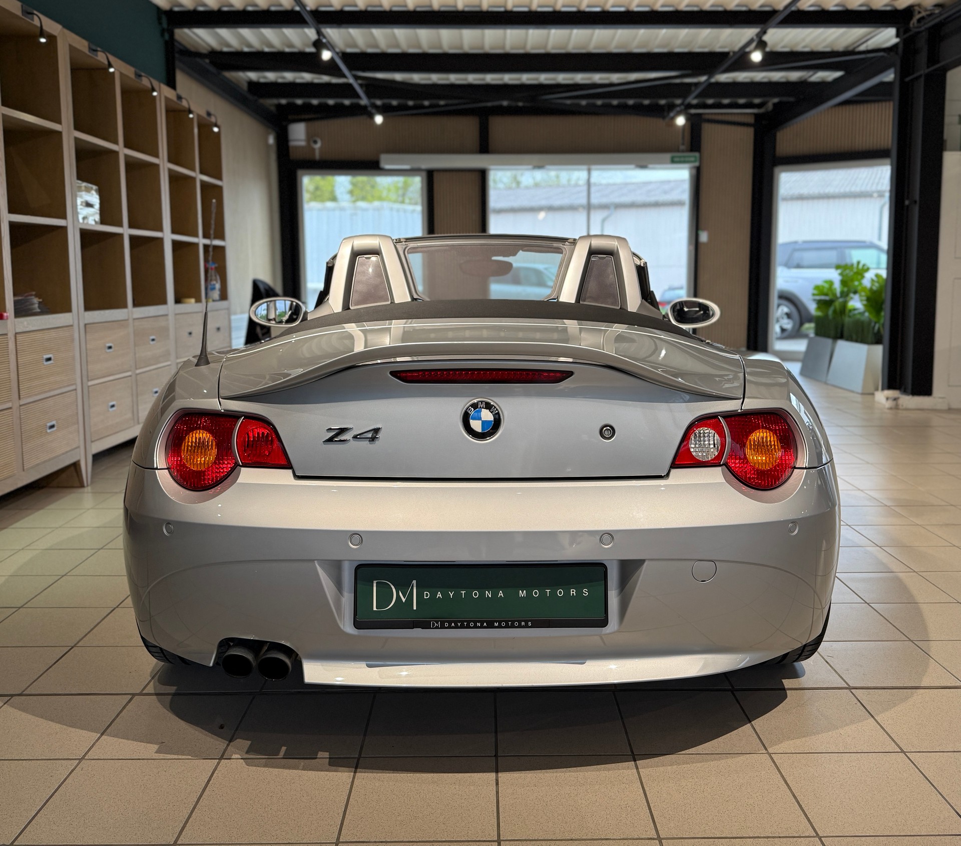 BMW Z4 2.2i Roadster-image-7