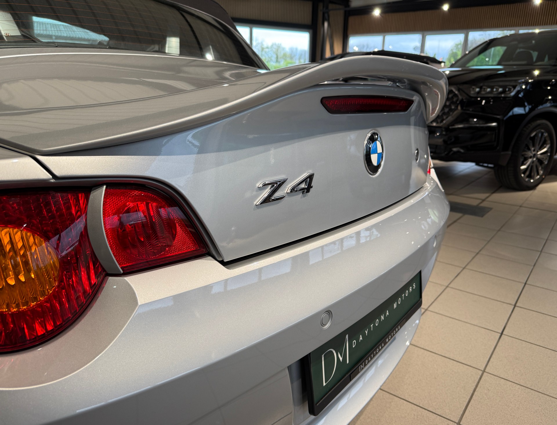 BMW Z4 2.2i Roadster-image-14