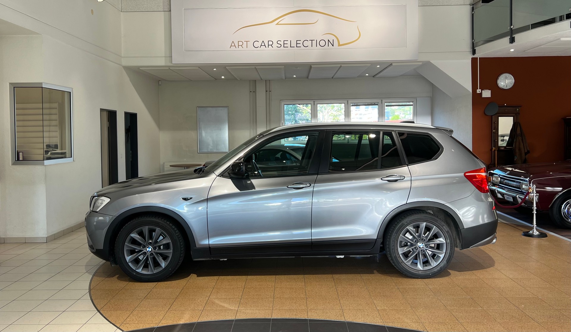 BMW X3 xDrive 35i Steptronic Automat *Schweizer Fahrzeug*-image-1