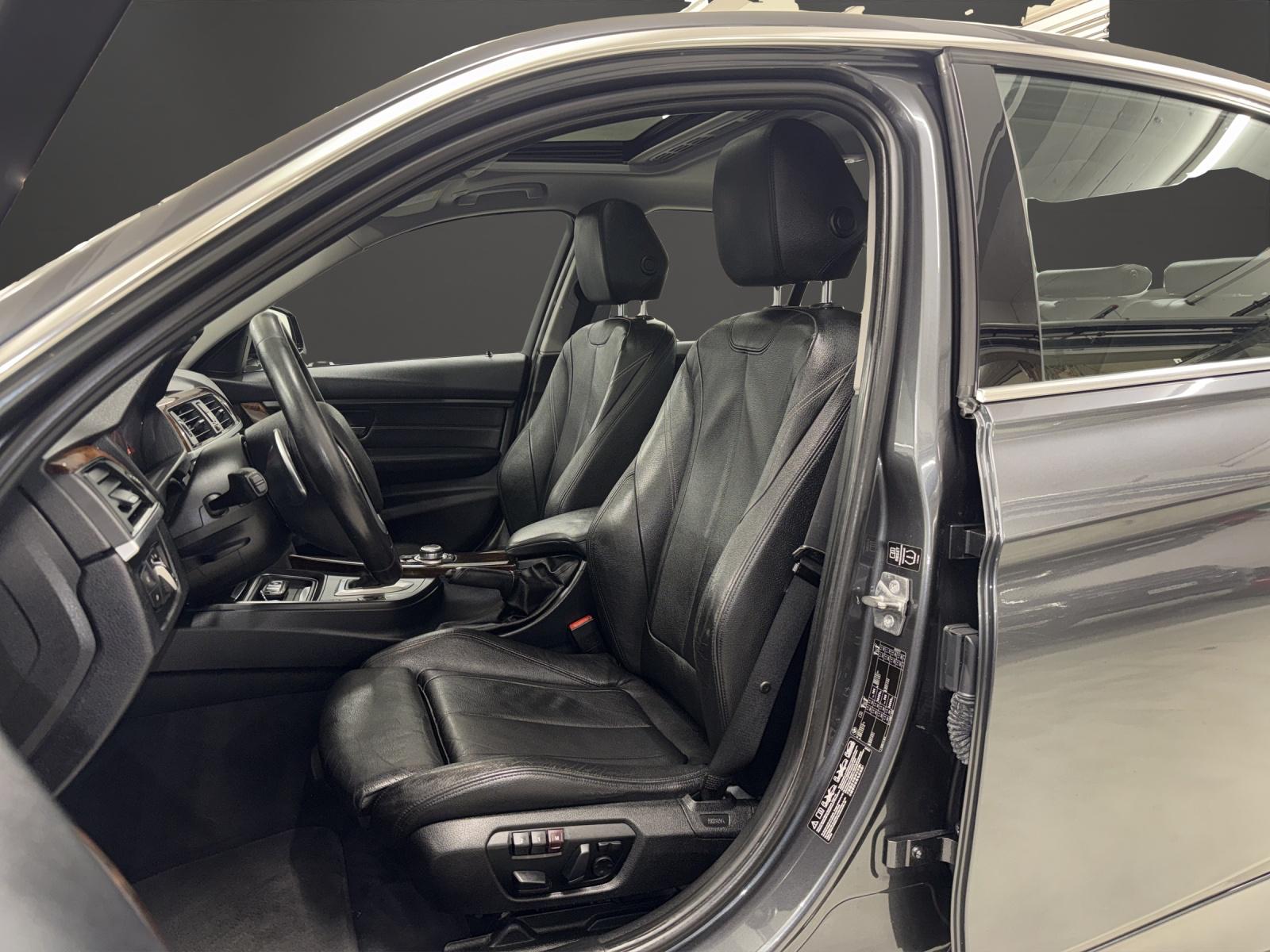 BMW ActiveHybrid 3 Luxury Line Steptronic-image-6