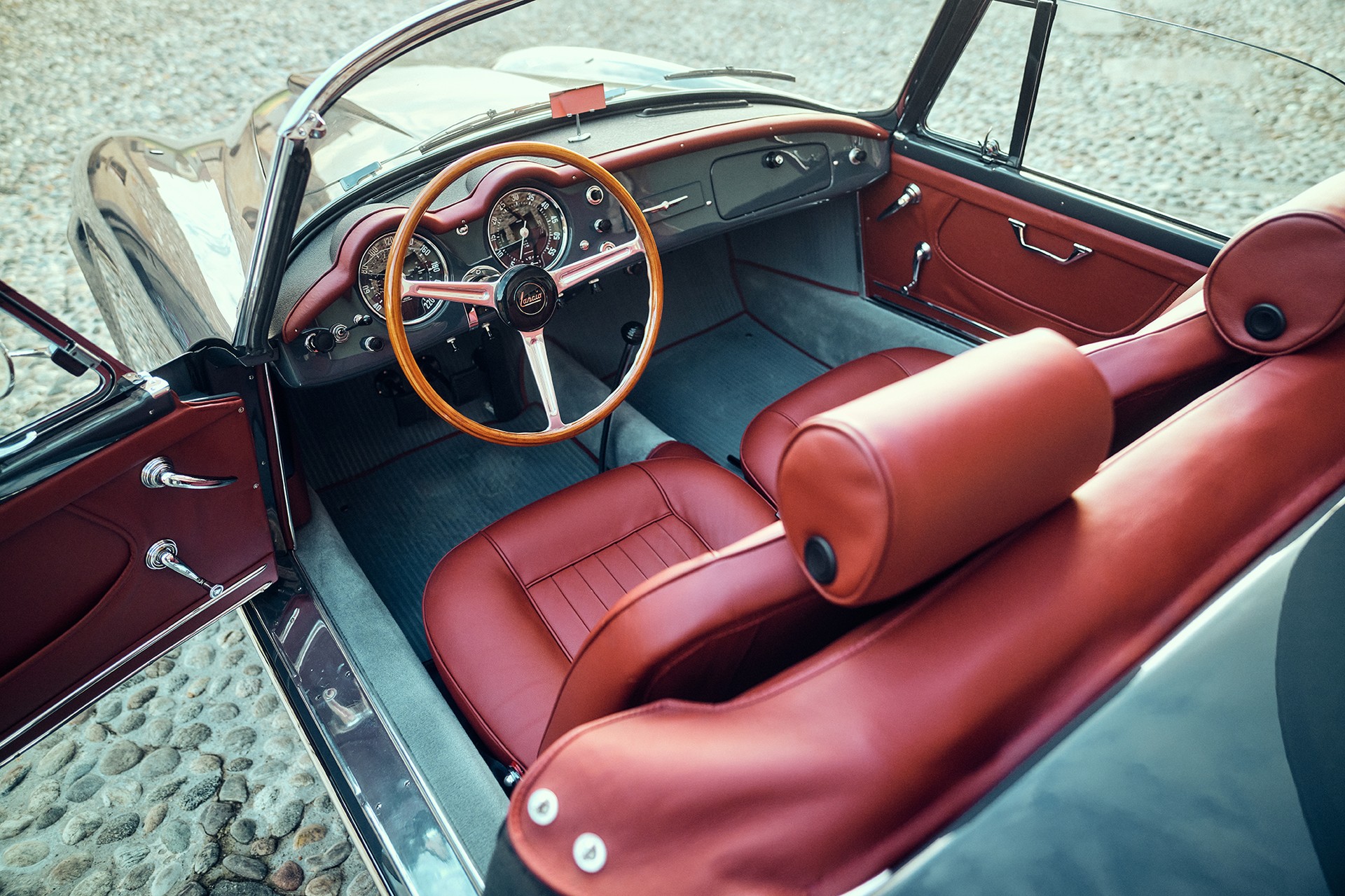 LANCIA B24s-image-3