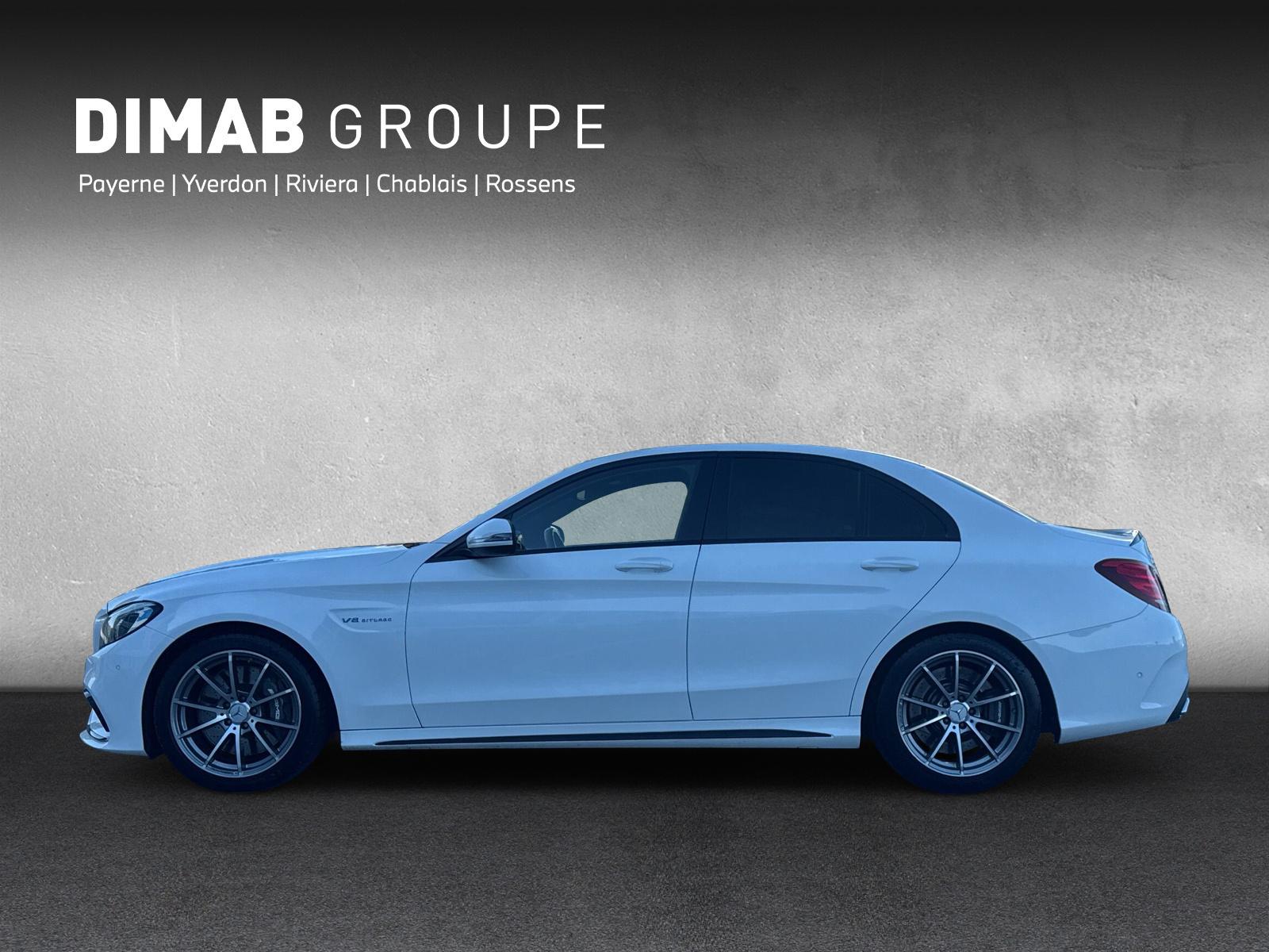 MERCEDES-BENZ C 63 AMG-showroom-element-1