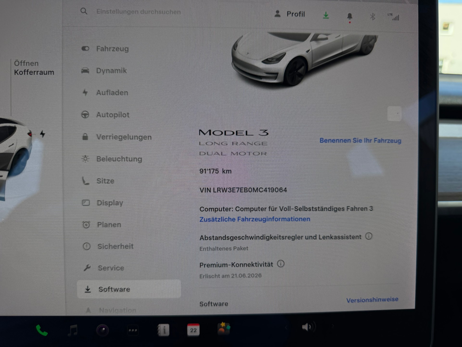 TESLA Model 3 Long Range Dual Motor AWD | Frisch MFK | FSD 3 | Wärmepumpe-image-14