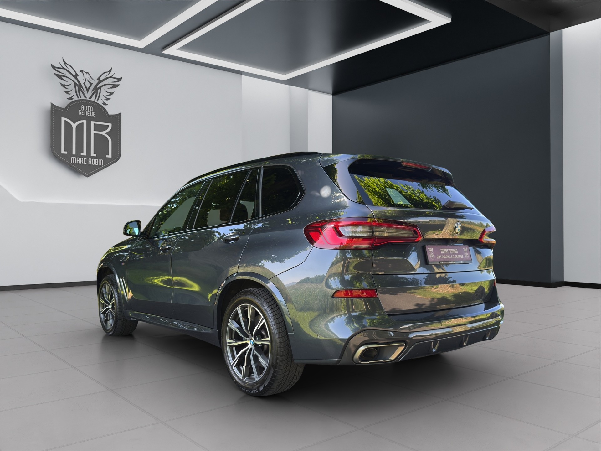BMW X5 xDrive M50d Steptronic-image-4