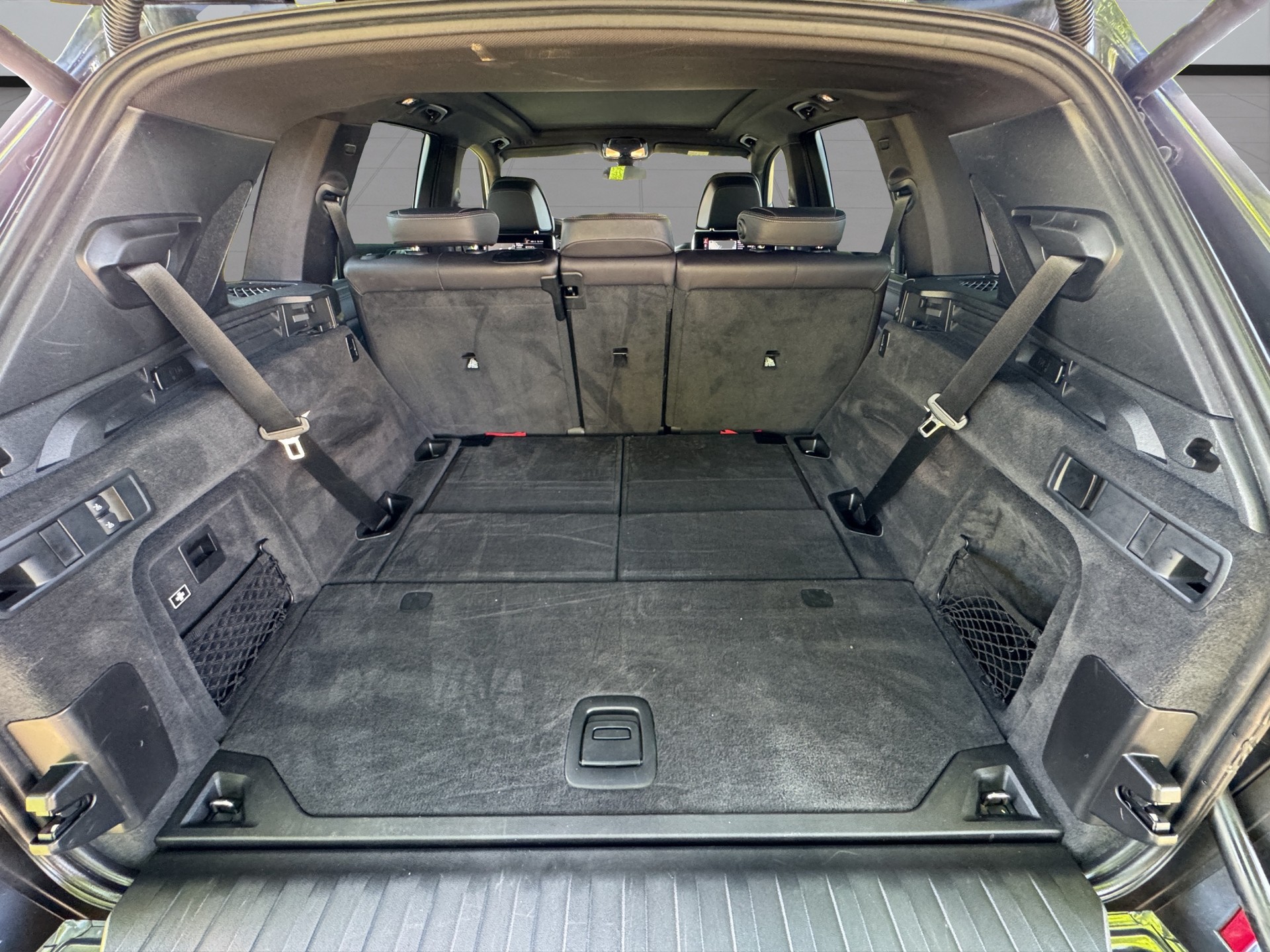 BMW X5 xDrive M50d Steptronic-image-15