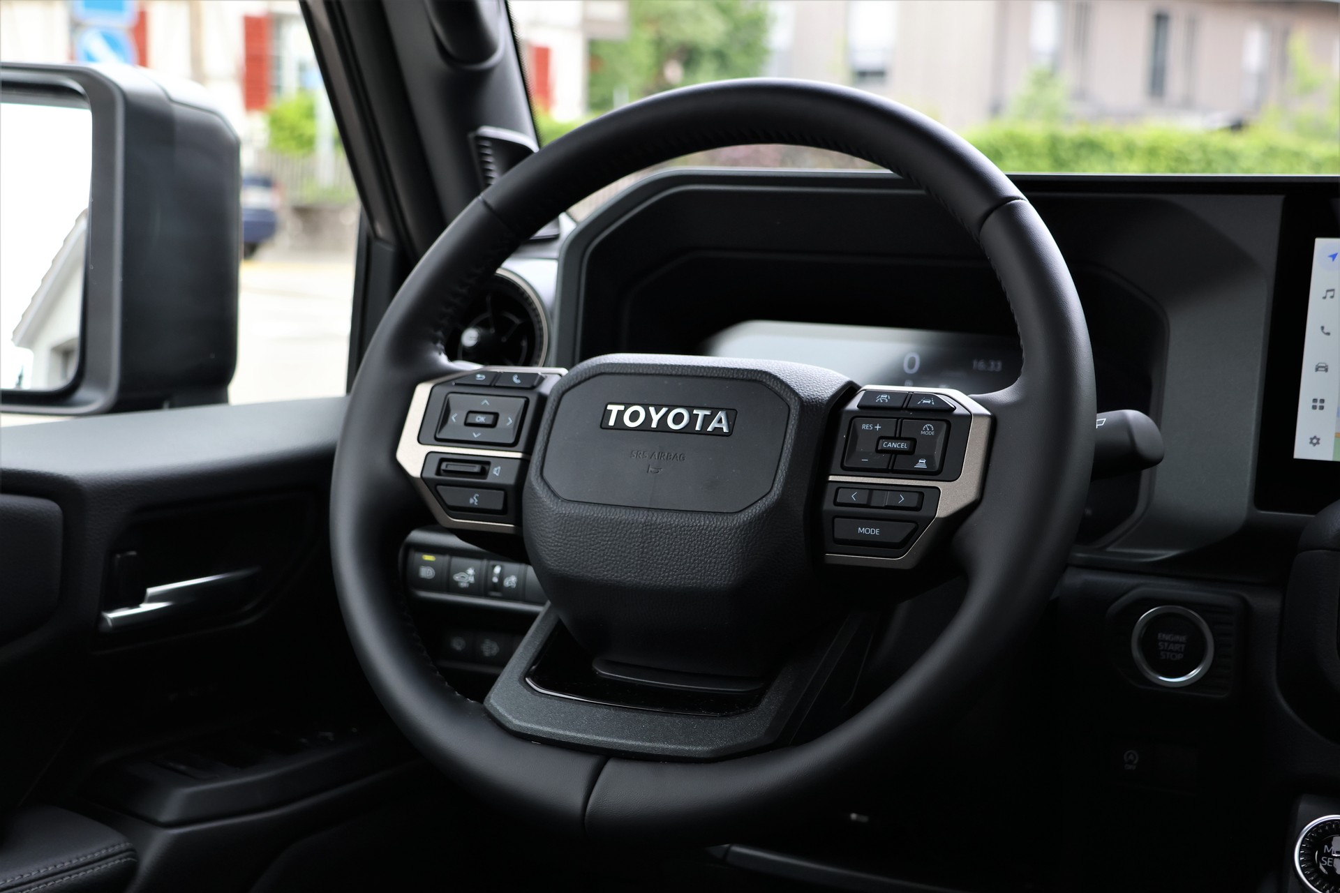 TOYOTA Land Cruiser 2.8TD 48V Style (CH)-image-17