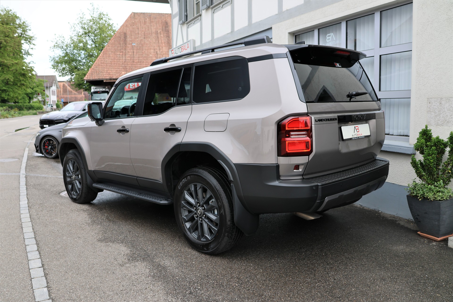 TOYOTA Land Cruiser 2.8TD 48V Style (CH)-image-7
