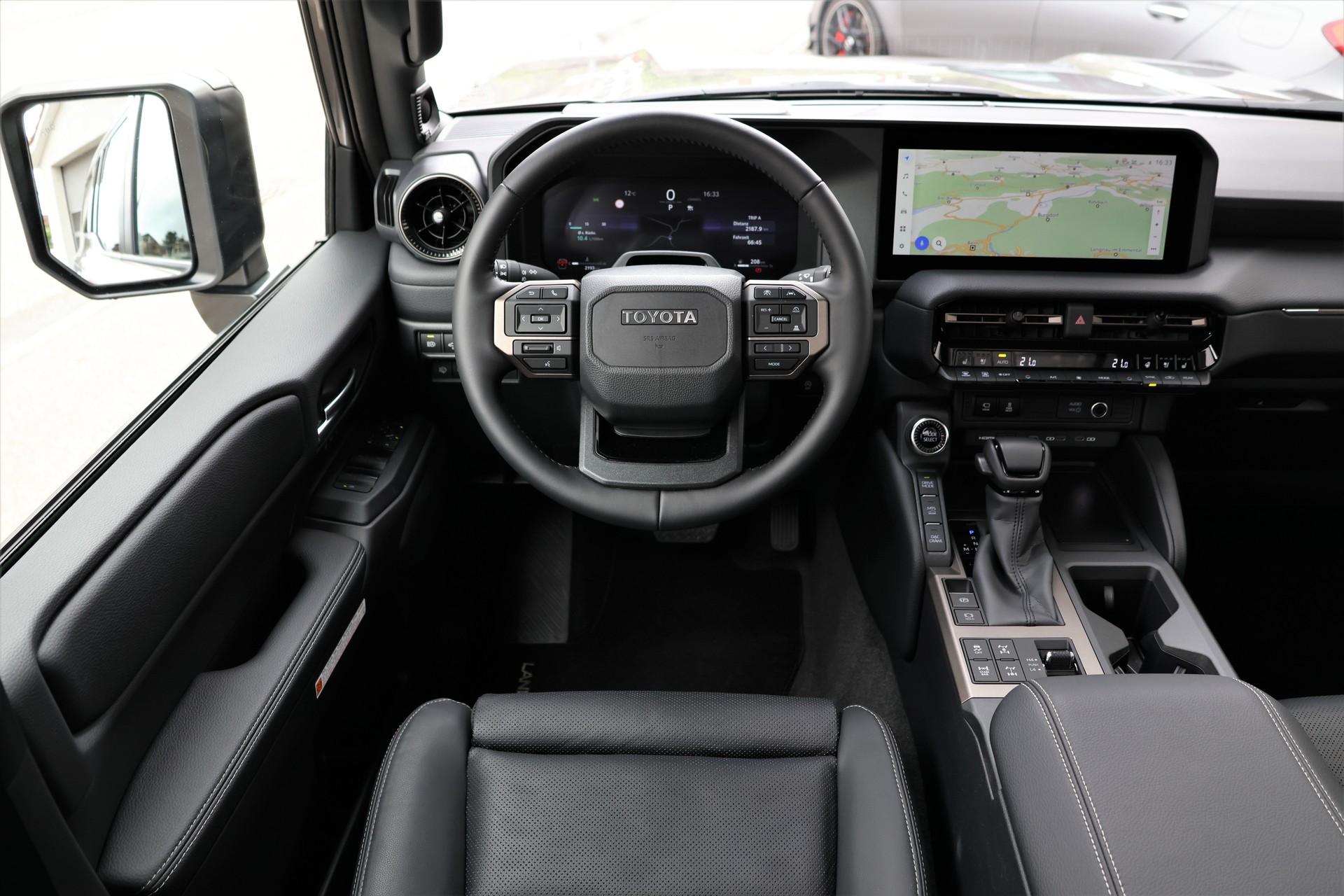 TOYOTA Land Cruiser 2.8TD 48V Style (CH)-image-16